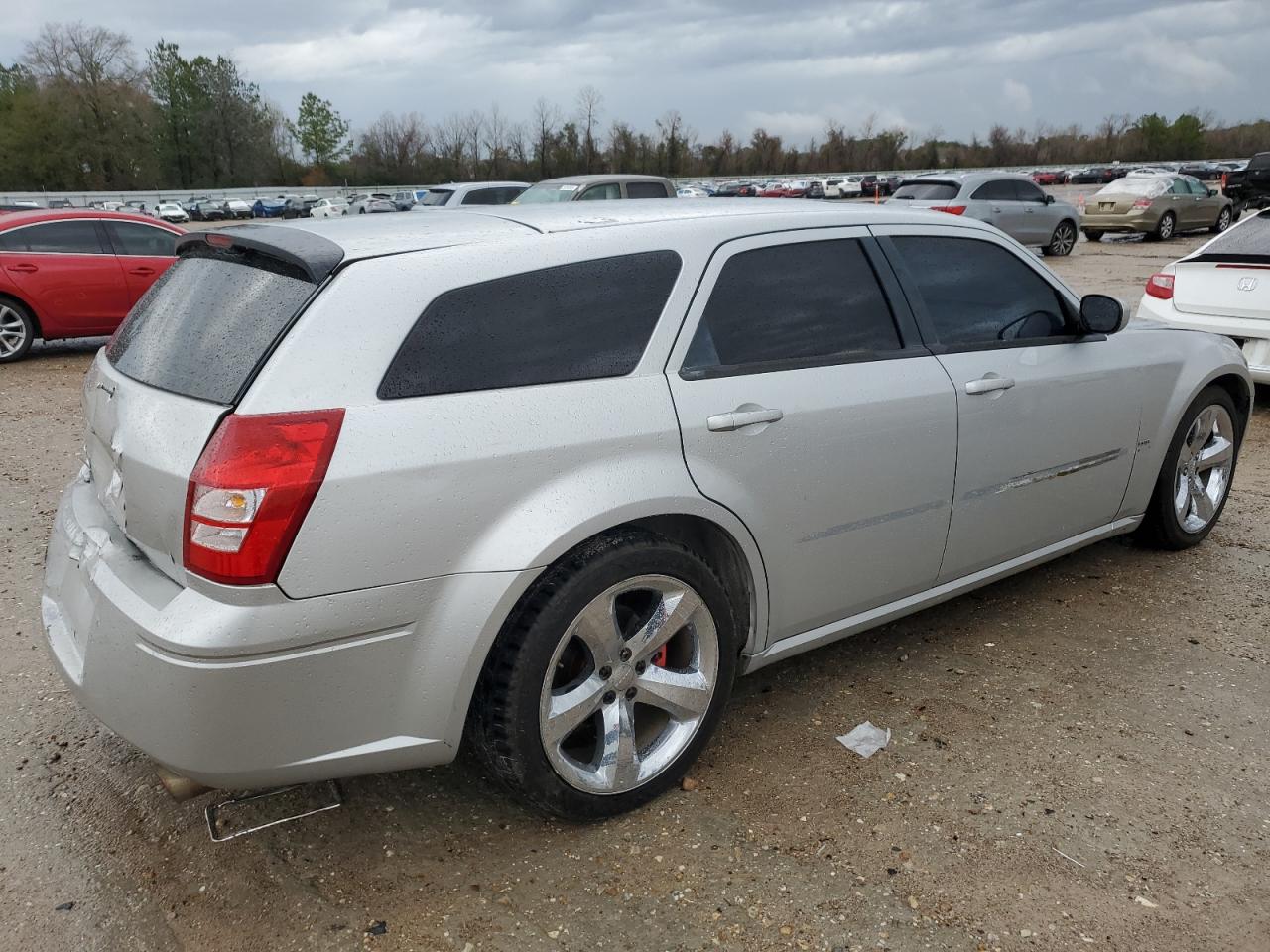 Photo 2 VIN: 2D8GV58285H682665 - DODGE MAGNUM 