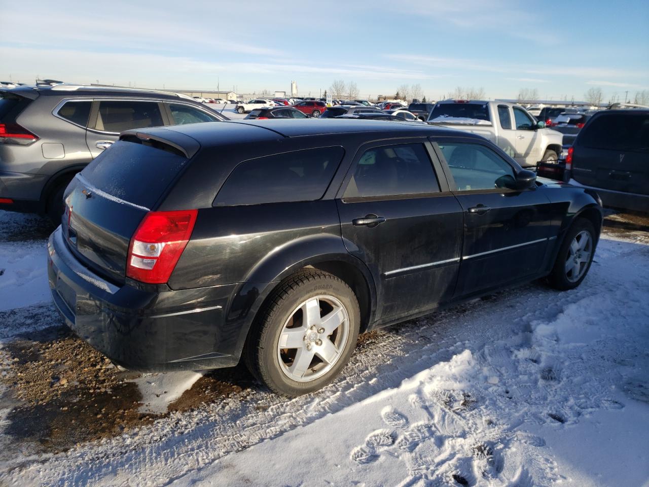 Photo 2 VIN: 2D8GZ57226H117805 - DODGE MAGNUM 