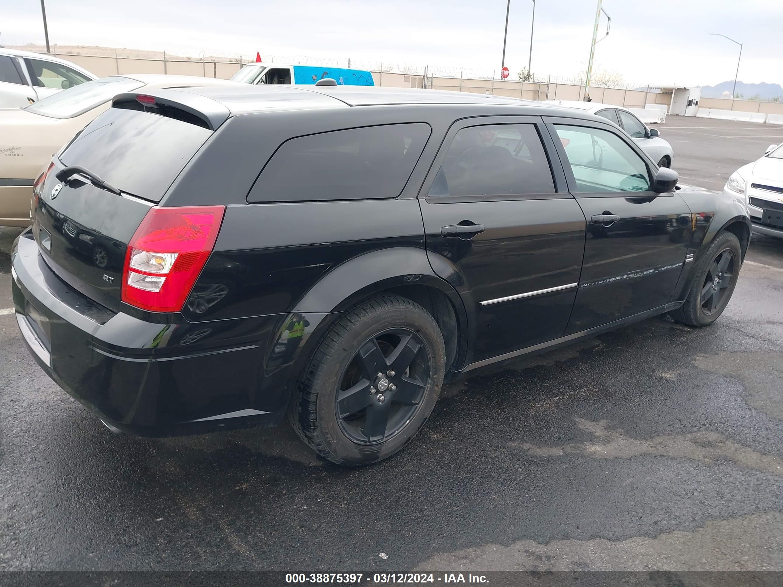 Photo 3 VIN: 2D8GZ58265H611260 - DODGE MAGNUM 