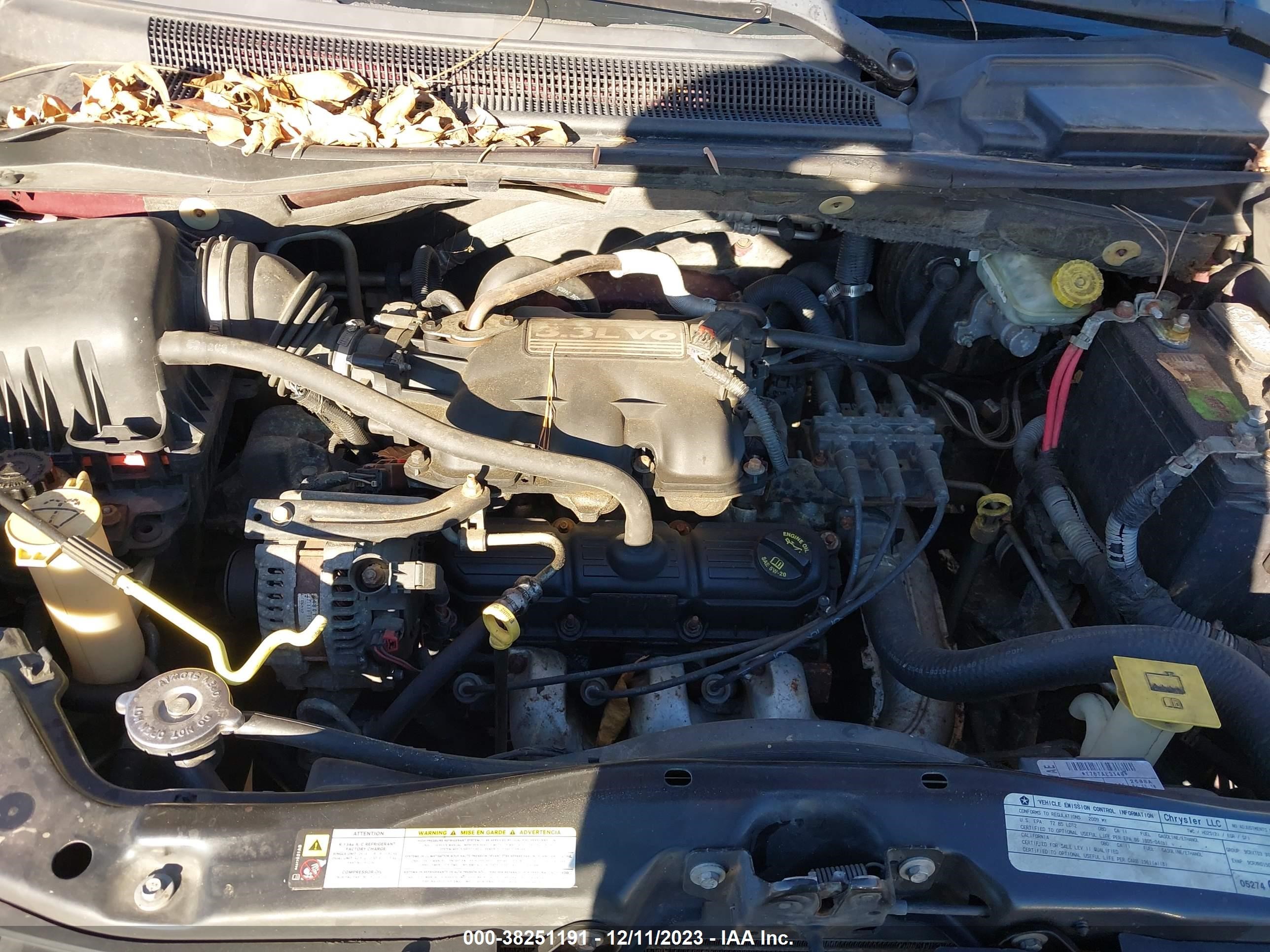 Photo 9 VIN: 2D8HN44E19R522903 - DODGE CARAVAN 