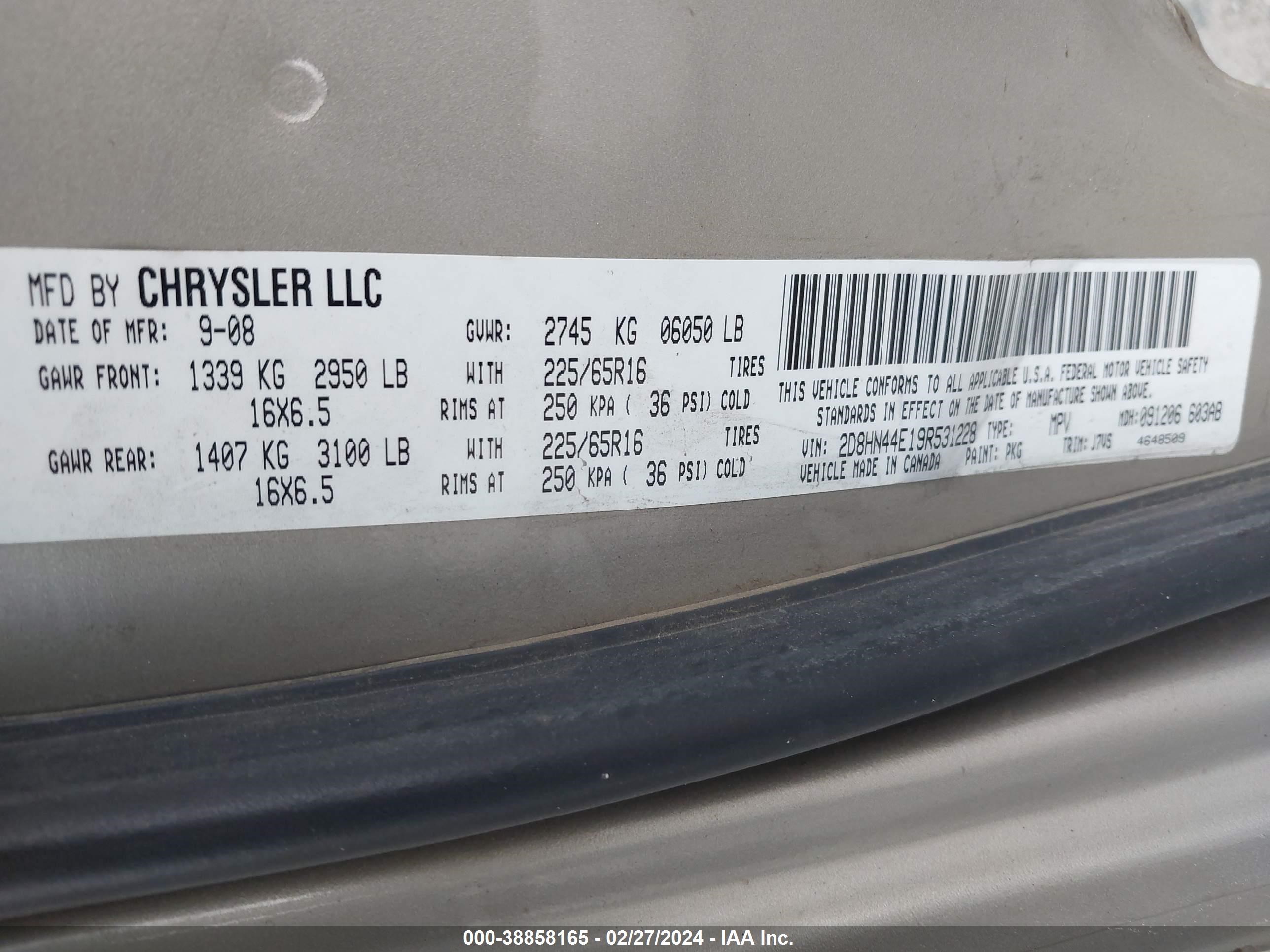 Photo 8 VIN: 2D8HN44E19R531228 - DODGE CARAVAN 