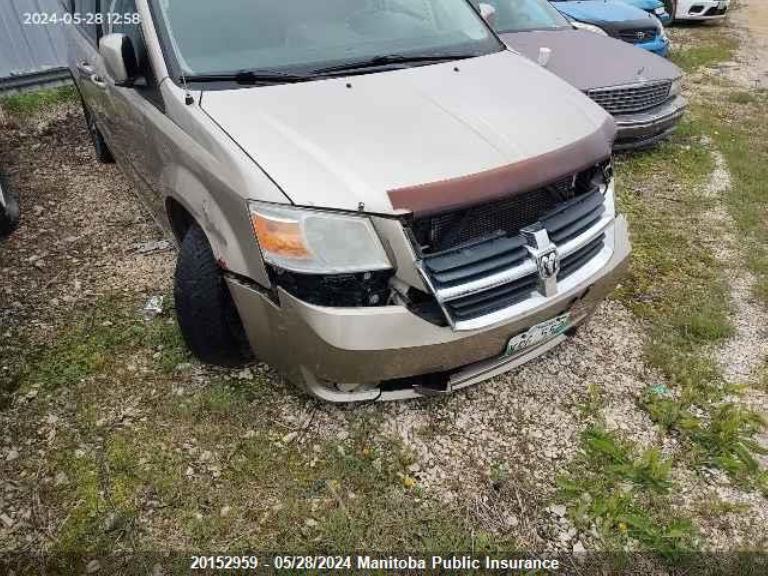 Photo 5 VIN: 2D8HN44E29R661695 - DODGE CARAVAN 