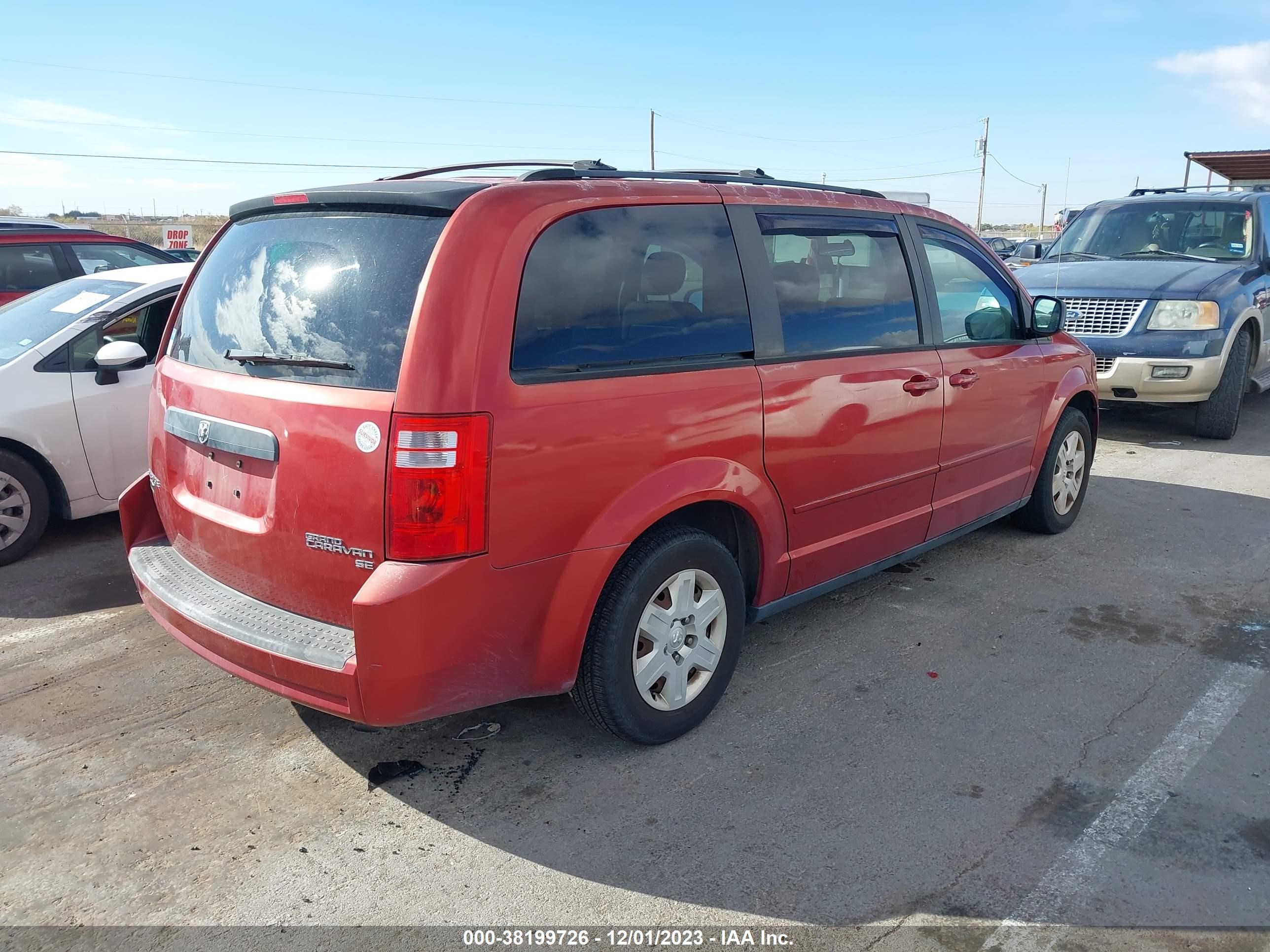 Photo 3 VIN: 2D8HN44E39R626969 - DODGE CARAVAN 