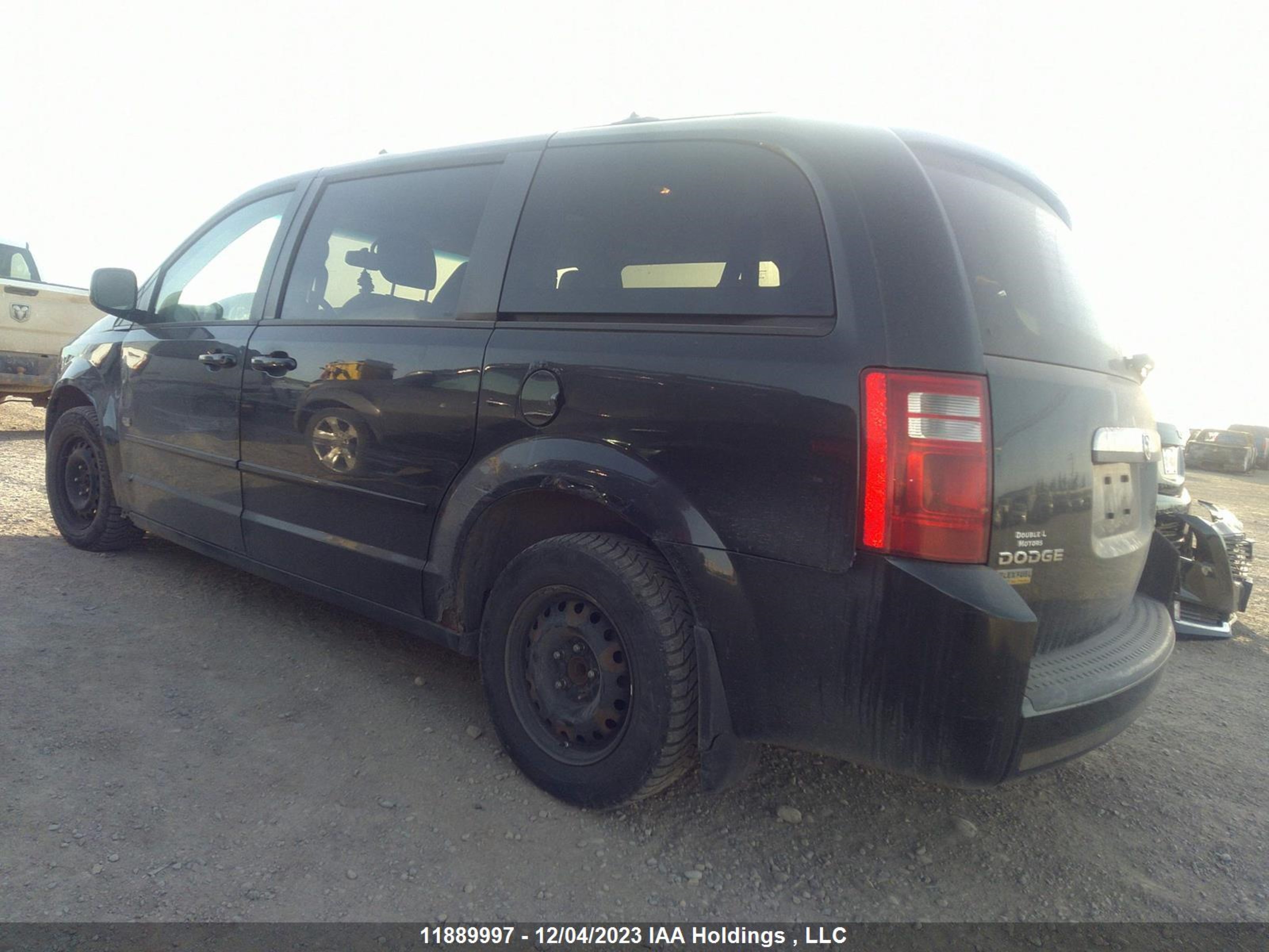 Photo 2 VIN: 2D8HN44E39R700679 - DODGE CARAVAN 