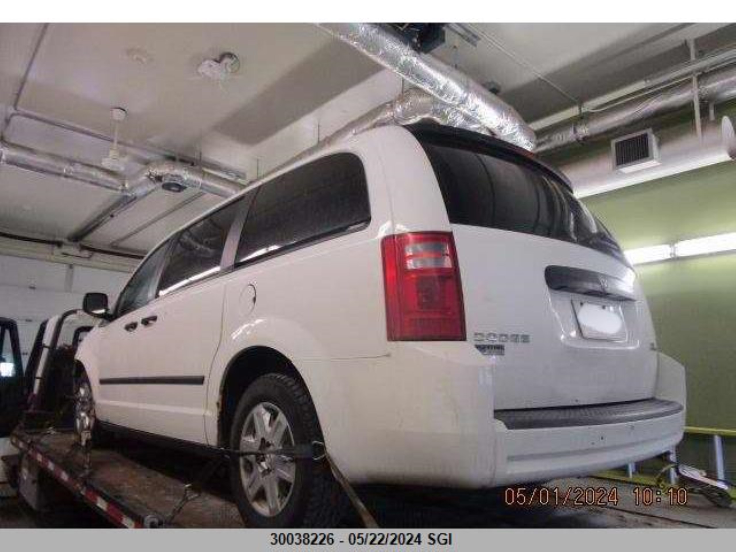 Photo 2 VIN: 2D8HN44E59R523553 - DODGE CARAVAN 