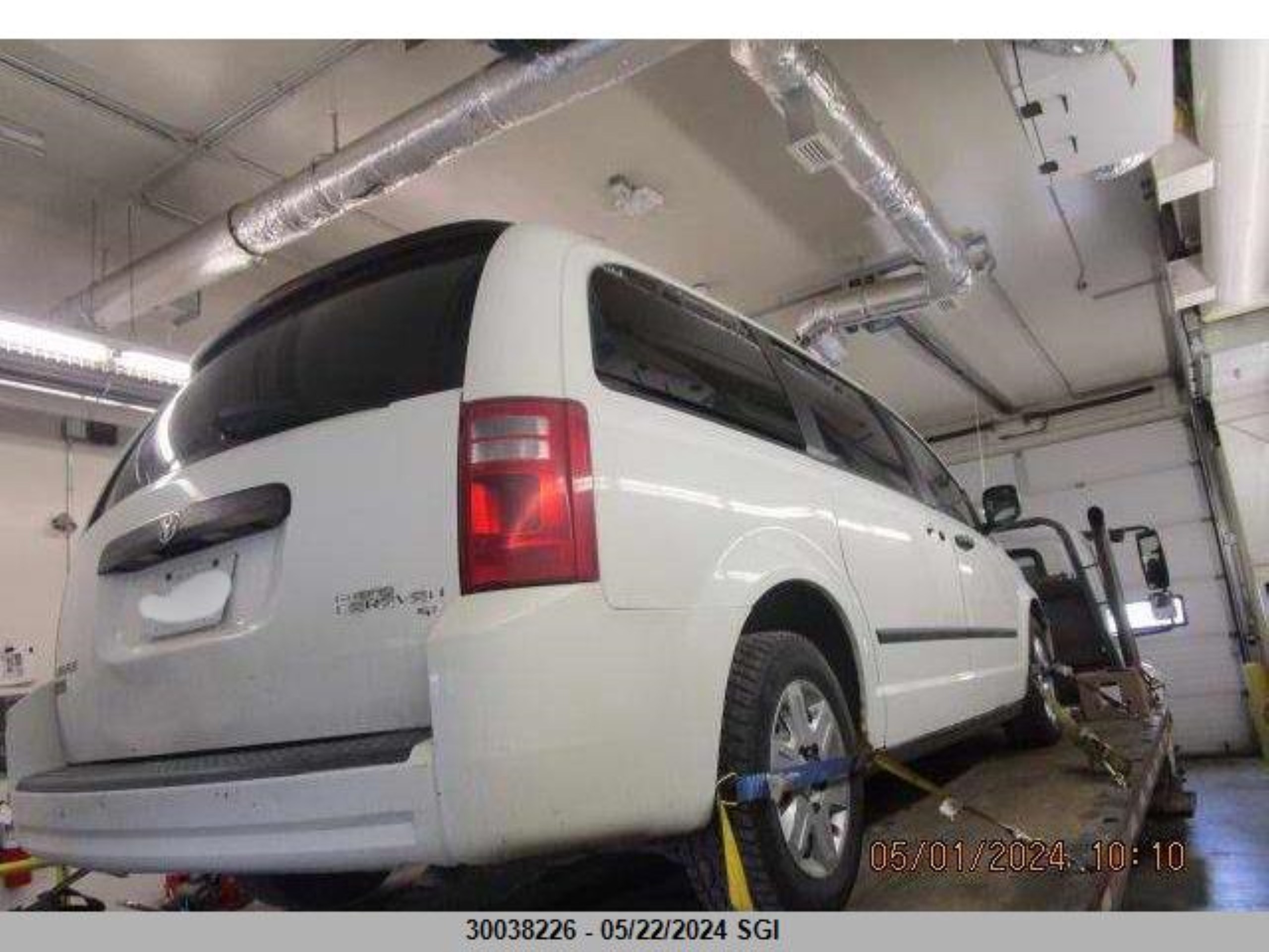 Photo 3 VIN: 2D8HN44E59R523553 - DODGE CARAVAN 