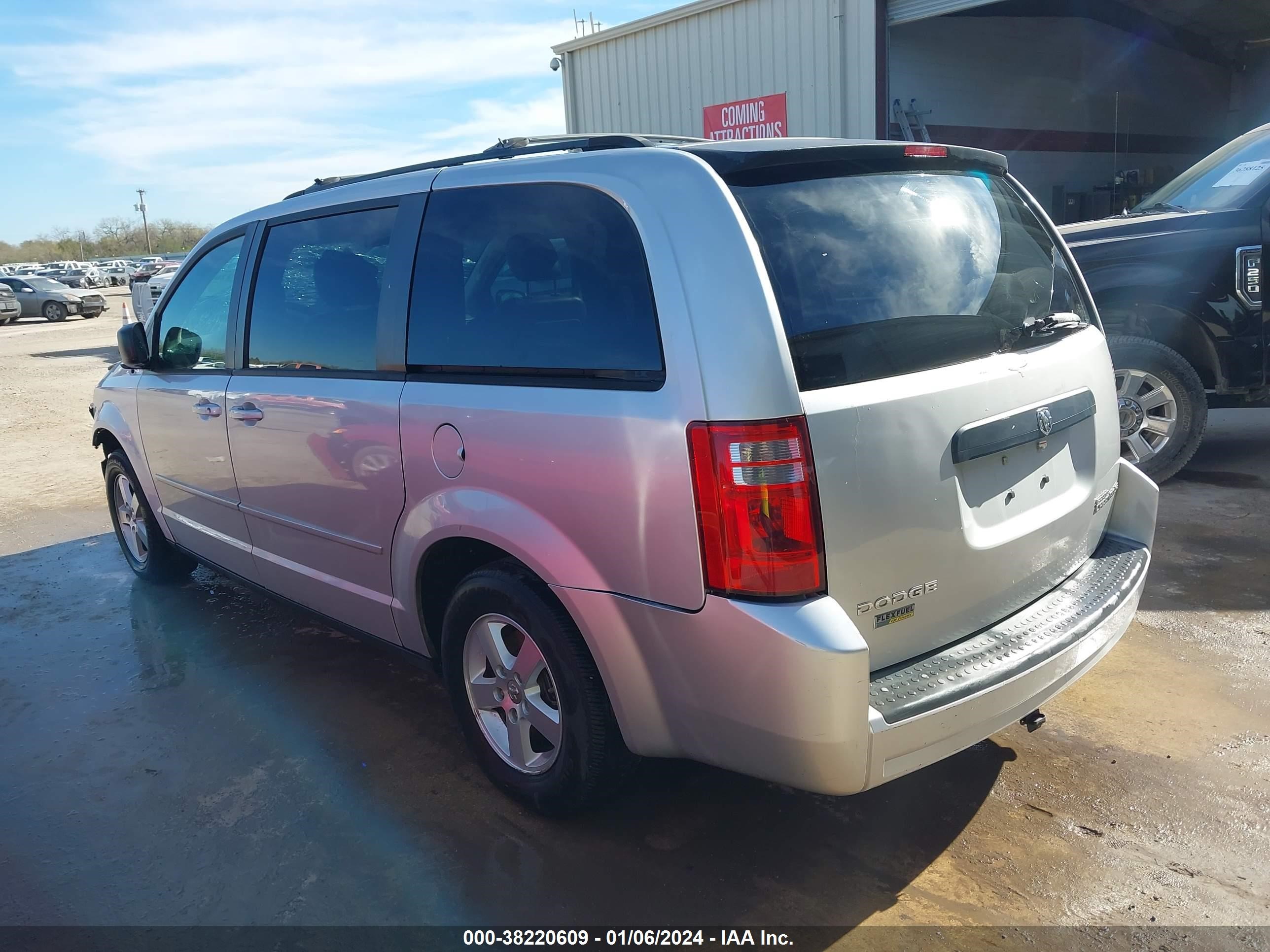 Photo 2 VIN: 2D8HN44E69R533654 - DODGE CARAVAN 