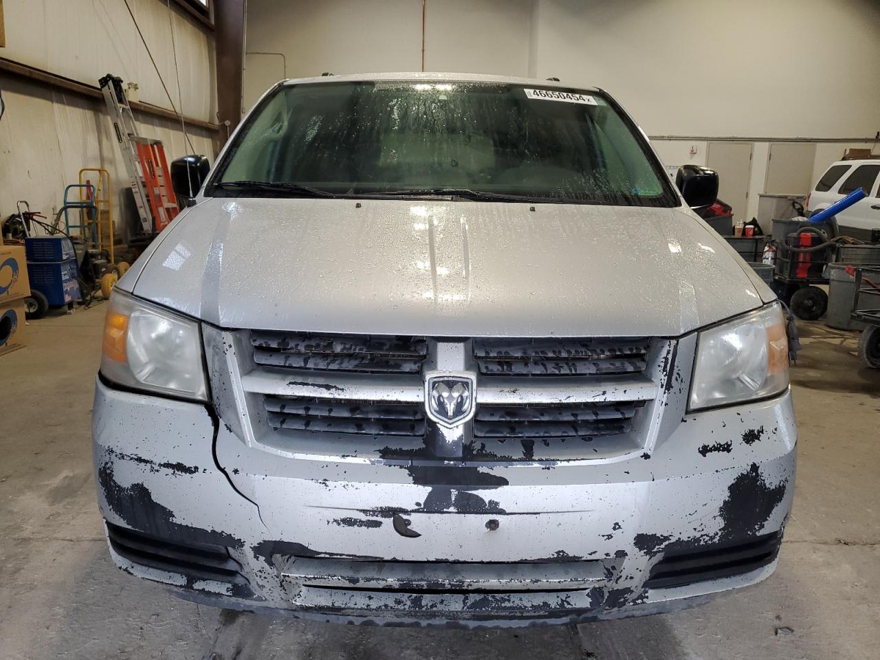 Photo 4 VIN: 2D8HN44E69R643300 - DODGE CARAVAN 