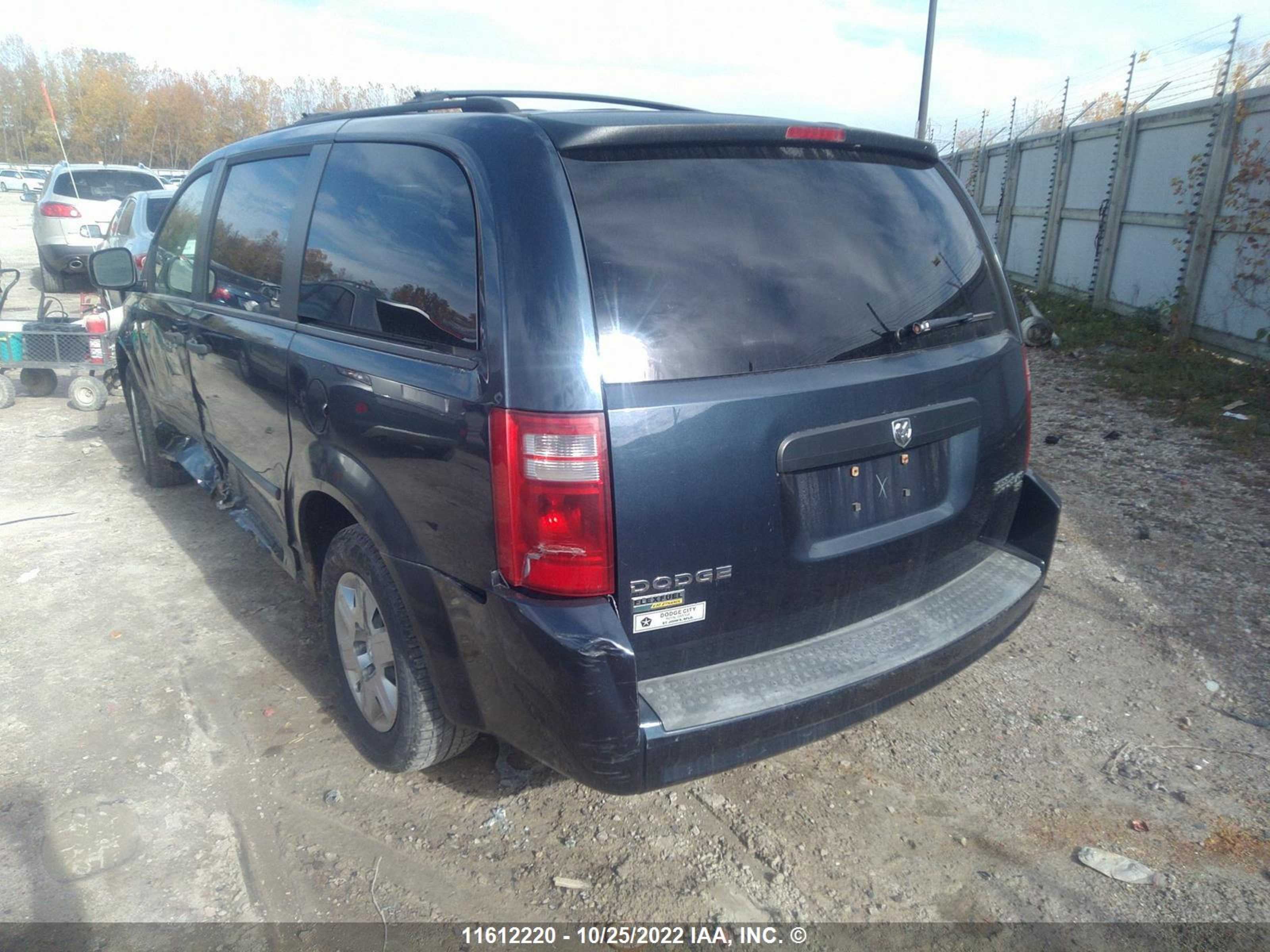 Photo 2 VIN: 2D8HN44E69R653664 - DODGE CARAVAN 