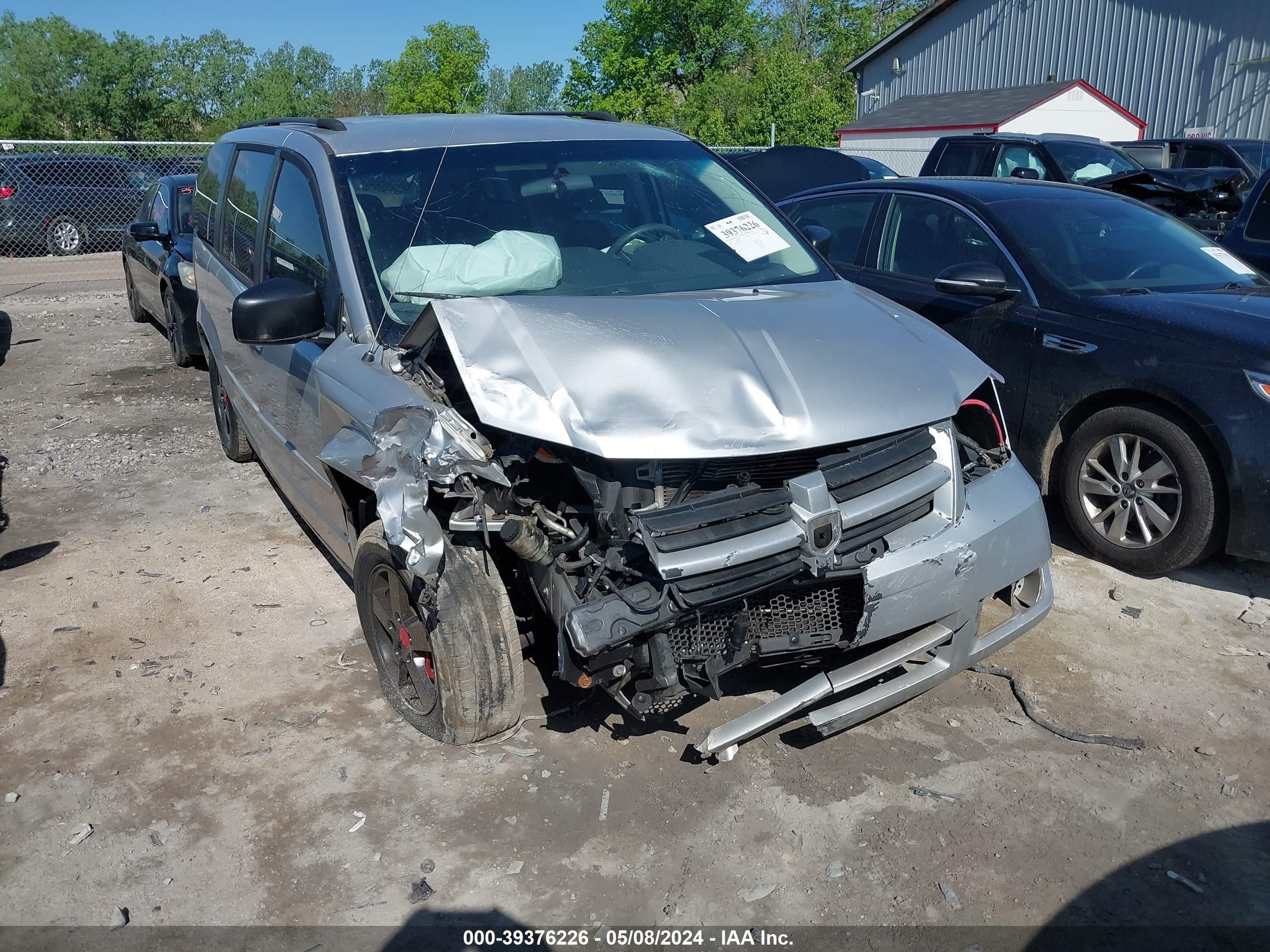 Photo 5 VIN: 2D8HN44E79R534683 - DODGE CARAVAN 