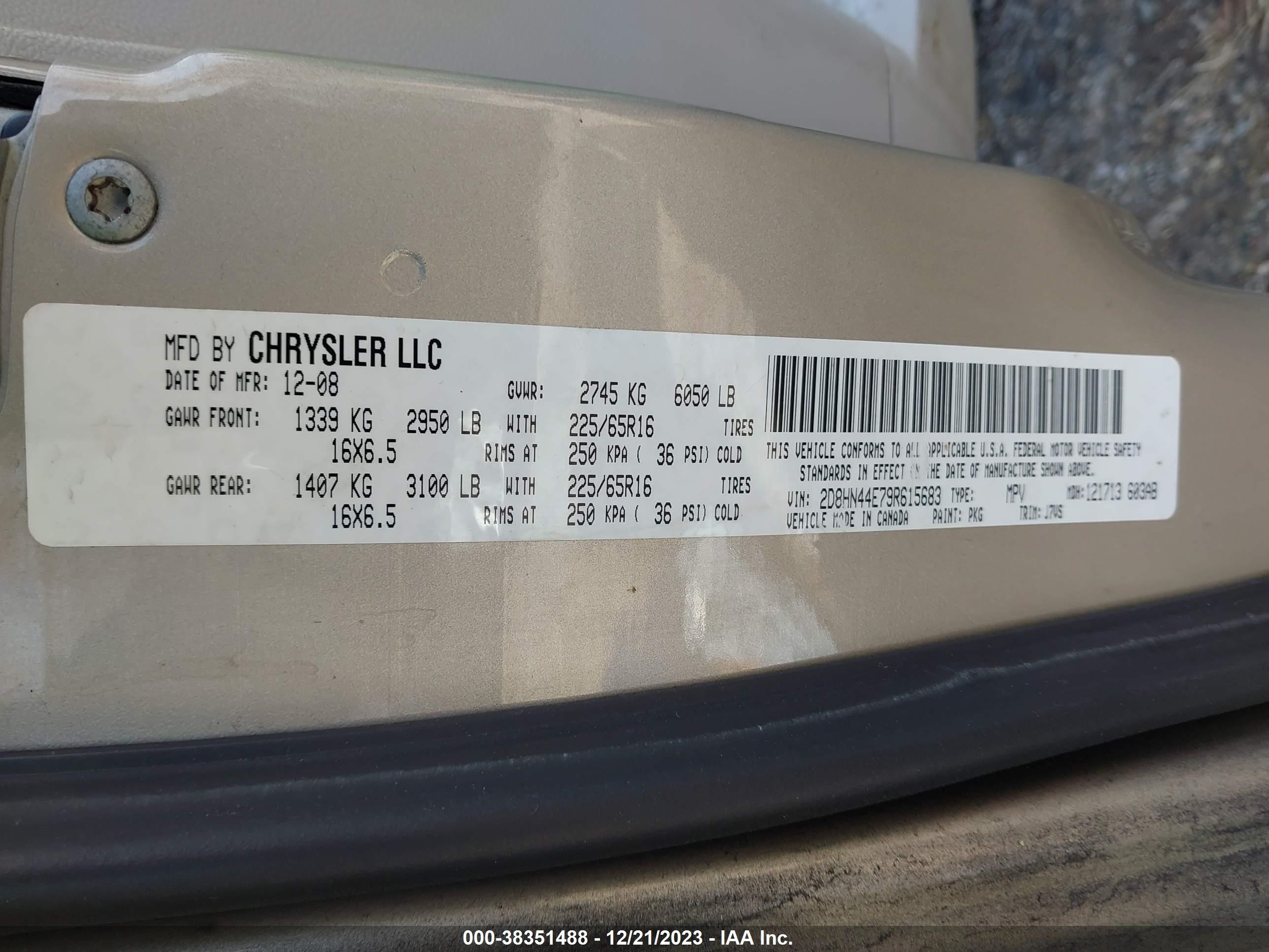 Photo 8 VIN: 2D8HN44E79R615683 - DODGE CARAVAN 