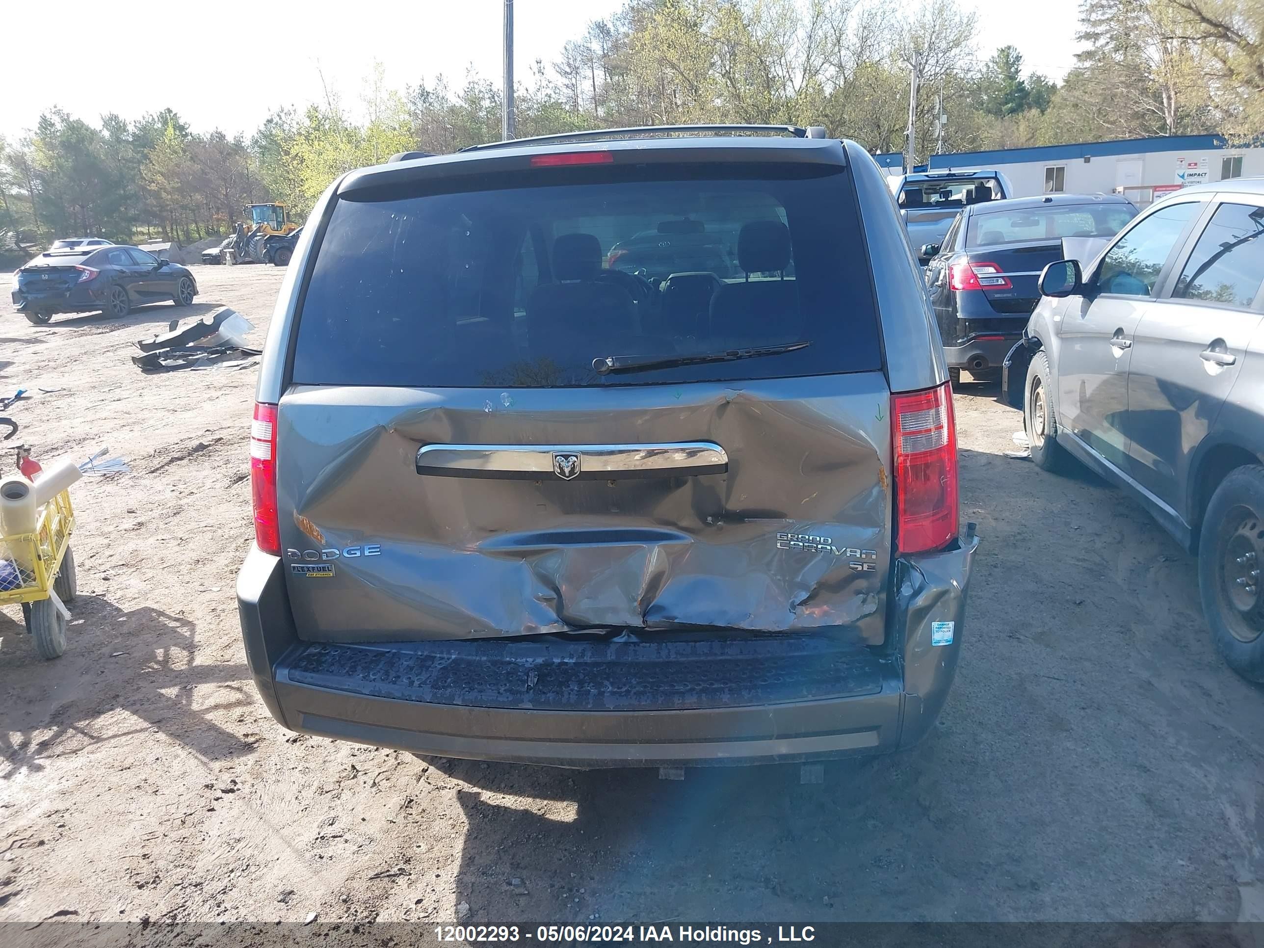 Photo 15 VIN: 2D8HN44E99R699599 - DODGE CARAVAN 