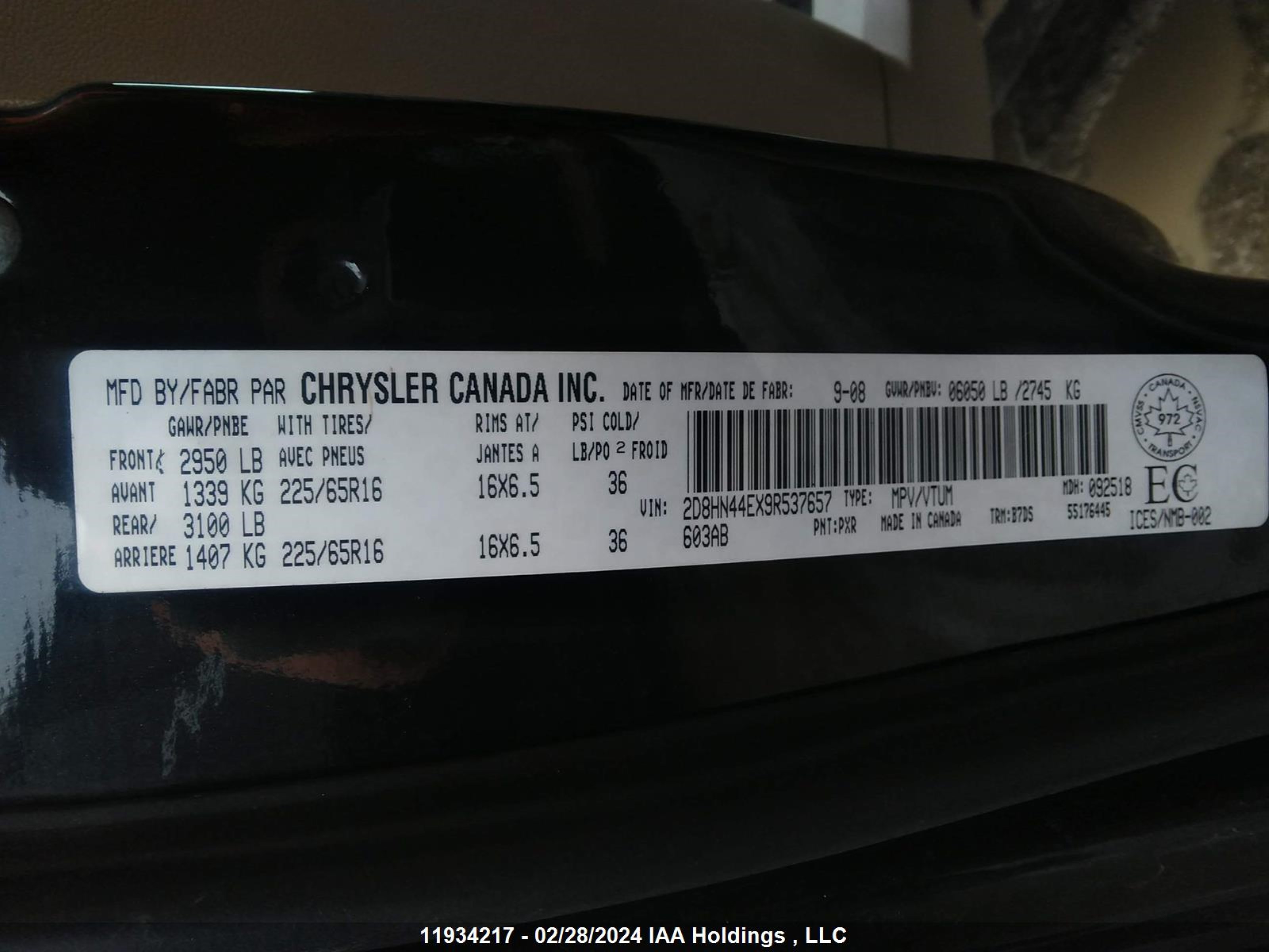 Photo 8 VIN: 2D8HN44EX9R537657 - DODGE CARAVAN 