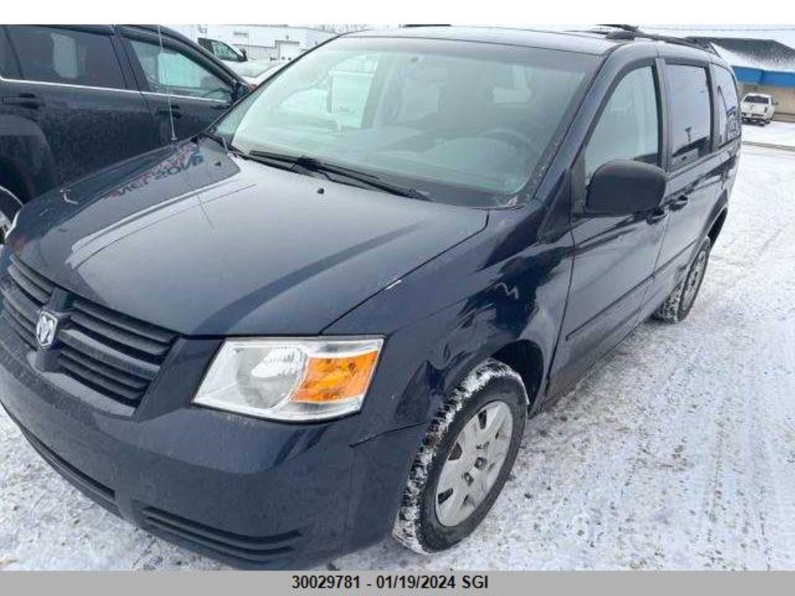 Photo 1 VIN: 2D8HN44H28R812494 - DODGE CARAVAN 