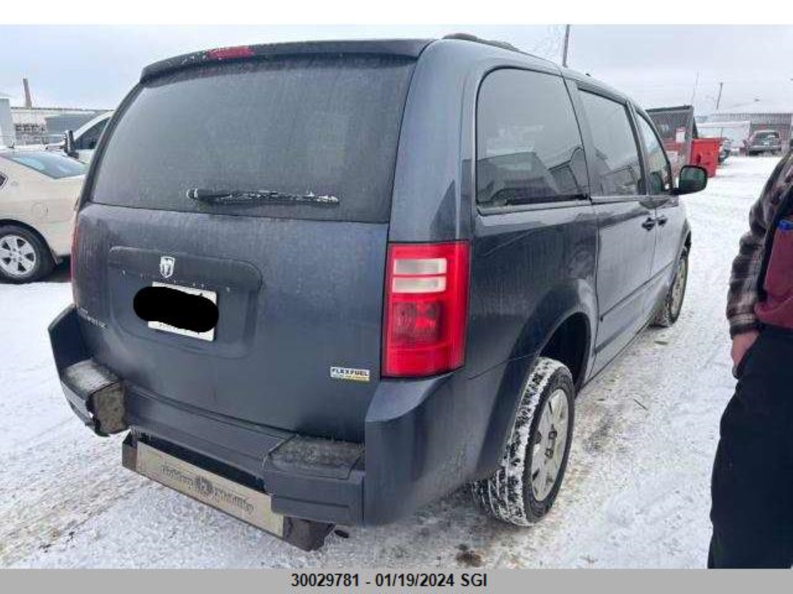 Photo 3 VIN: 2D8HN44H28R812494 - DODGE CARAVAN 