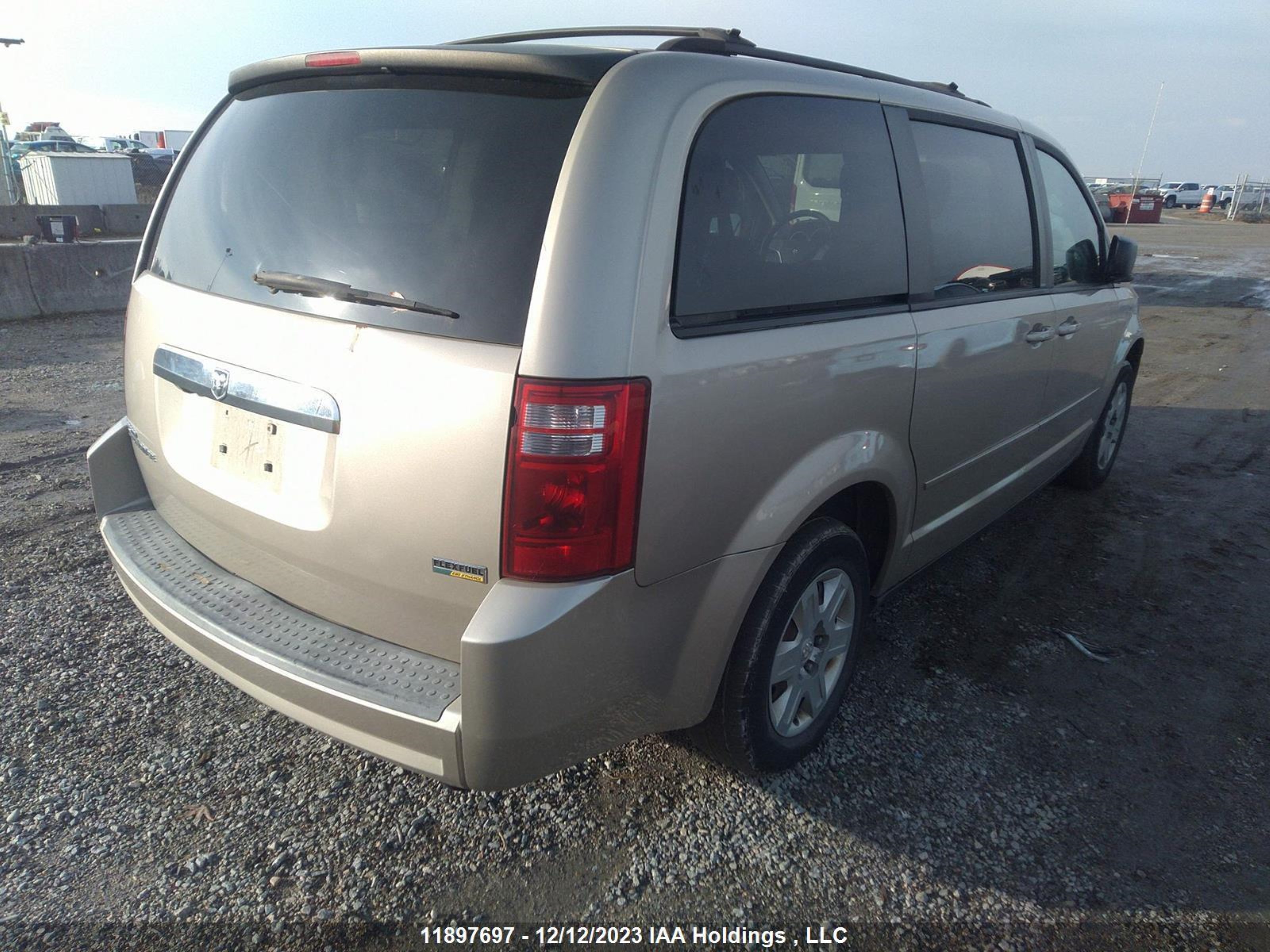 Photo 3 VIN: 2D8HN44H48R655616 - DODGE CARAVAN 