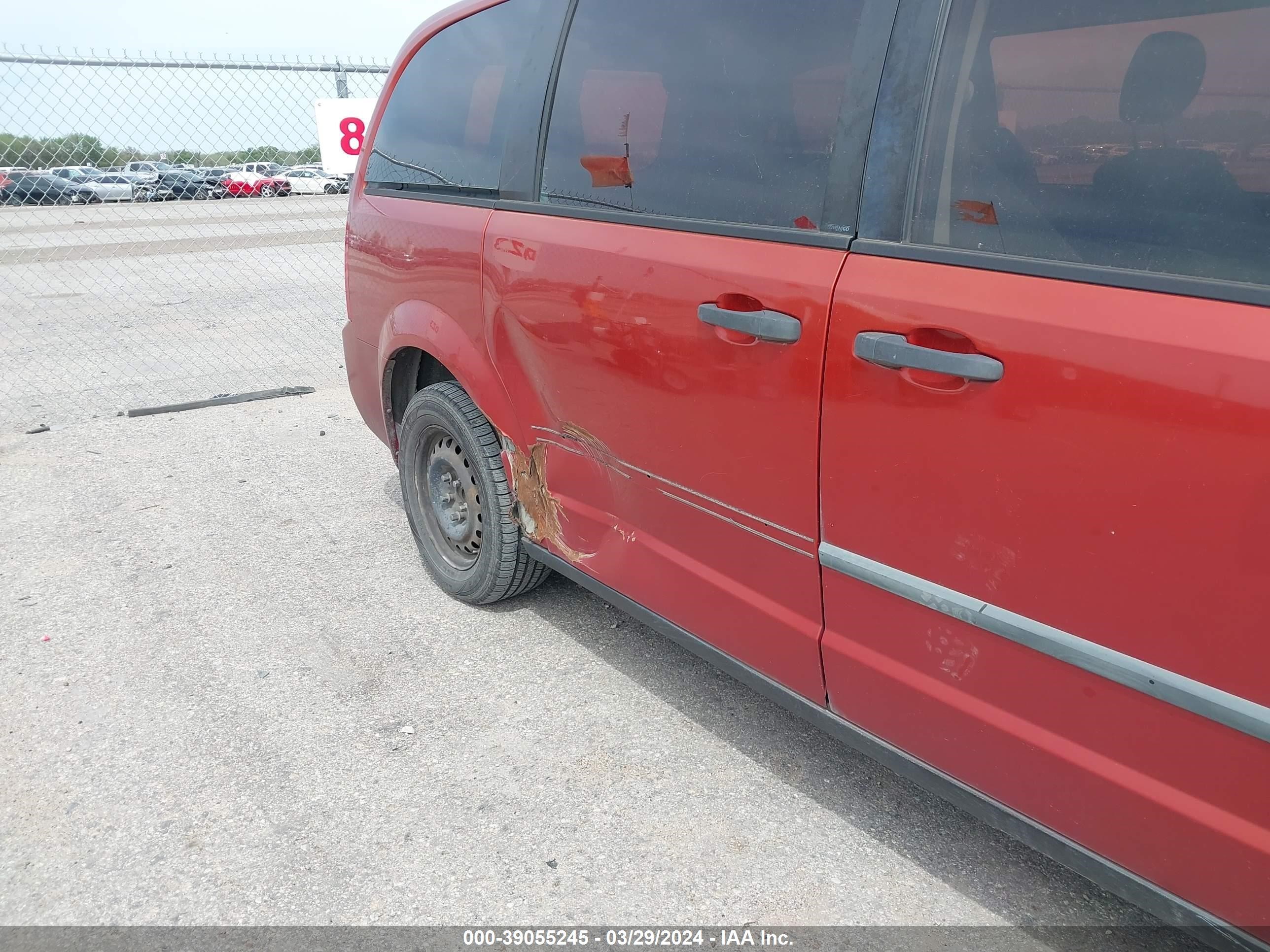 Photo 5 VIN: 2D8HN44H48R827336 - DODGE CARAVAN 