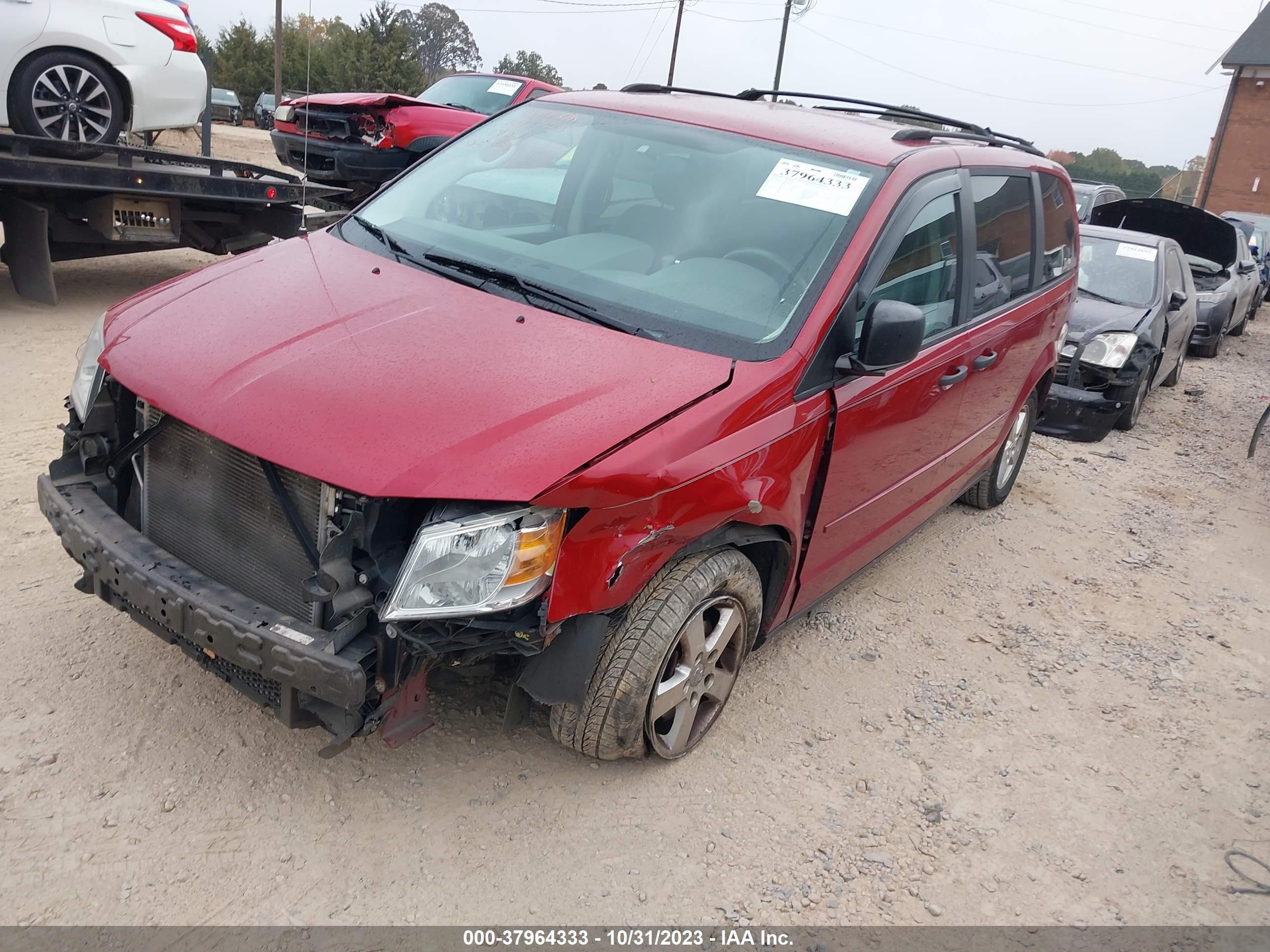 Photo 1 VIN: 2D8HN44H58R139135 - DODGE CARAVAN 