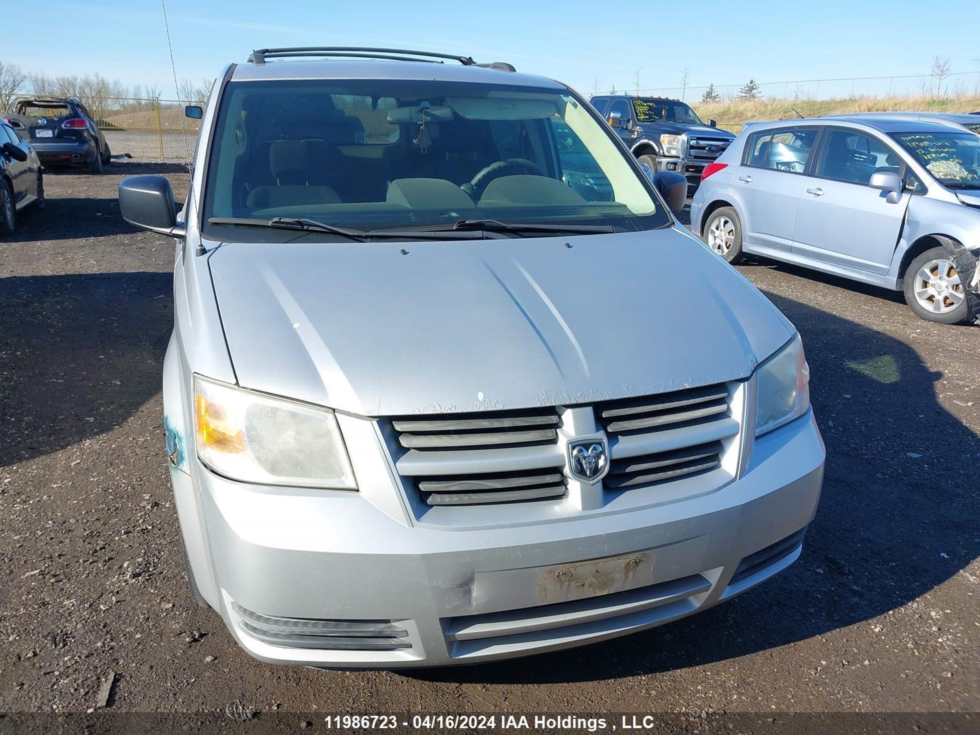 Photo 11 VIN: 2D8HN44H58R805913 - DODGE CARAVAN 