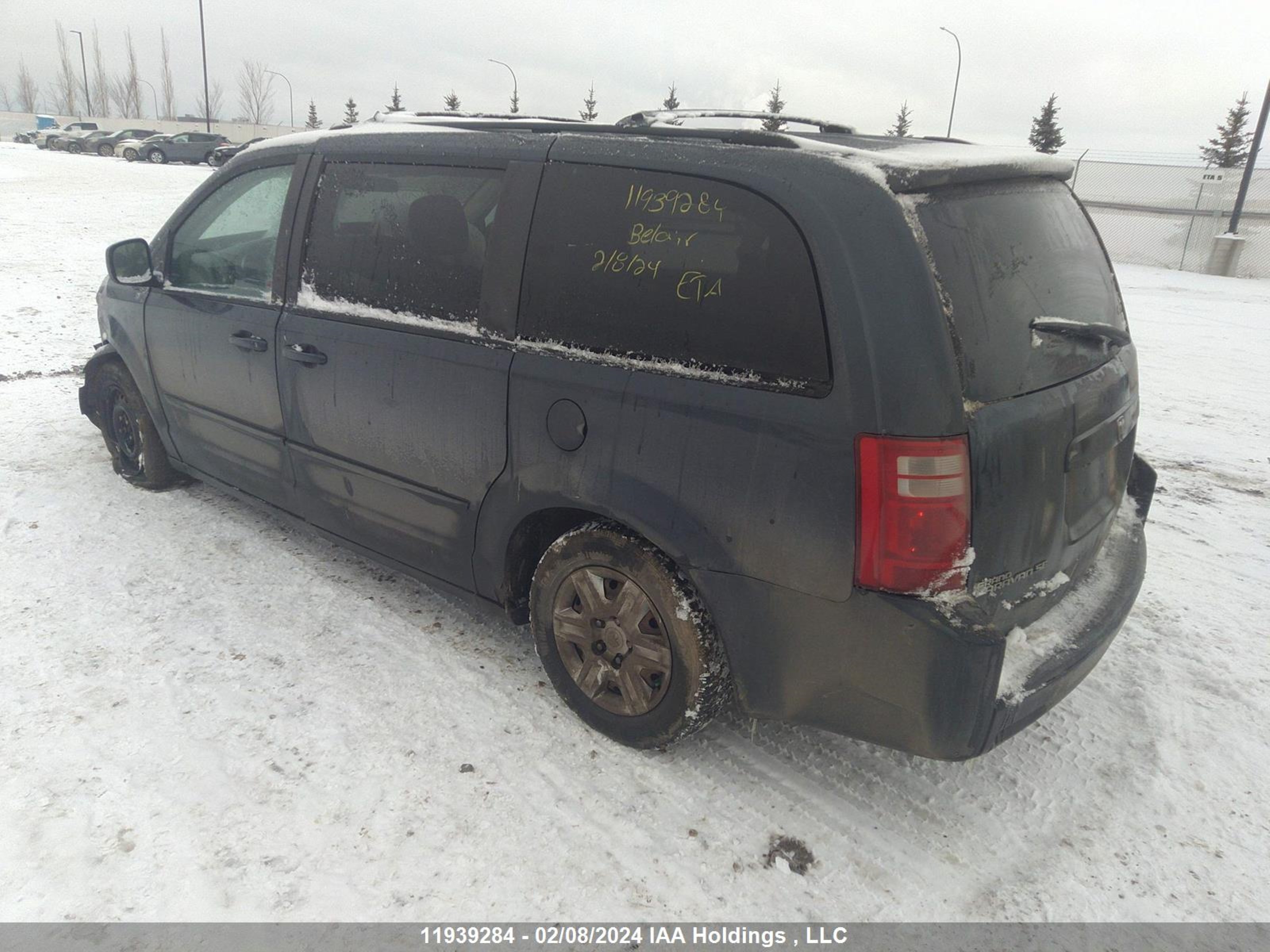 Photo 2 VIN: 2D8HN44H68R602559 - DODGE CARAVAN 