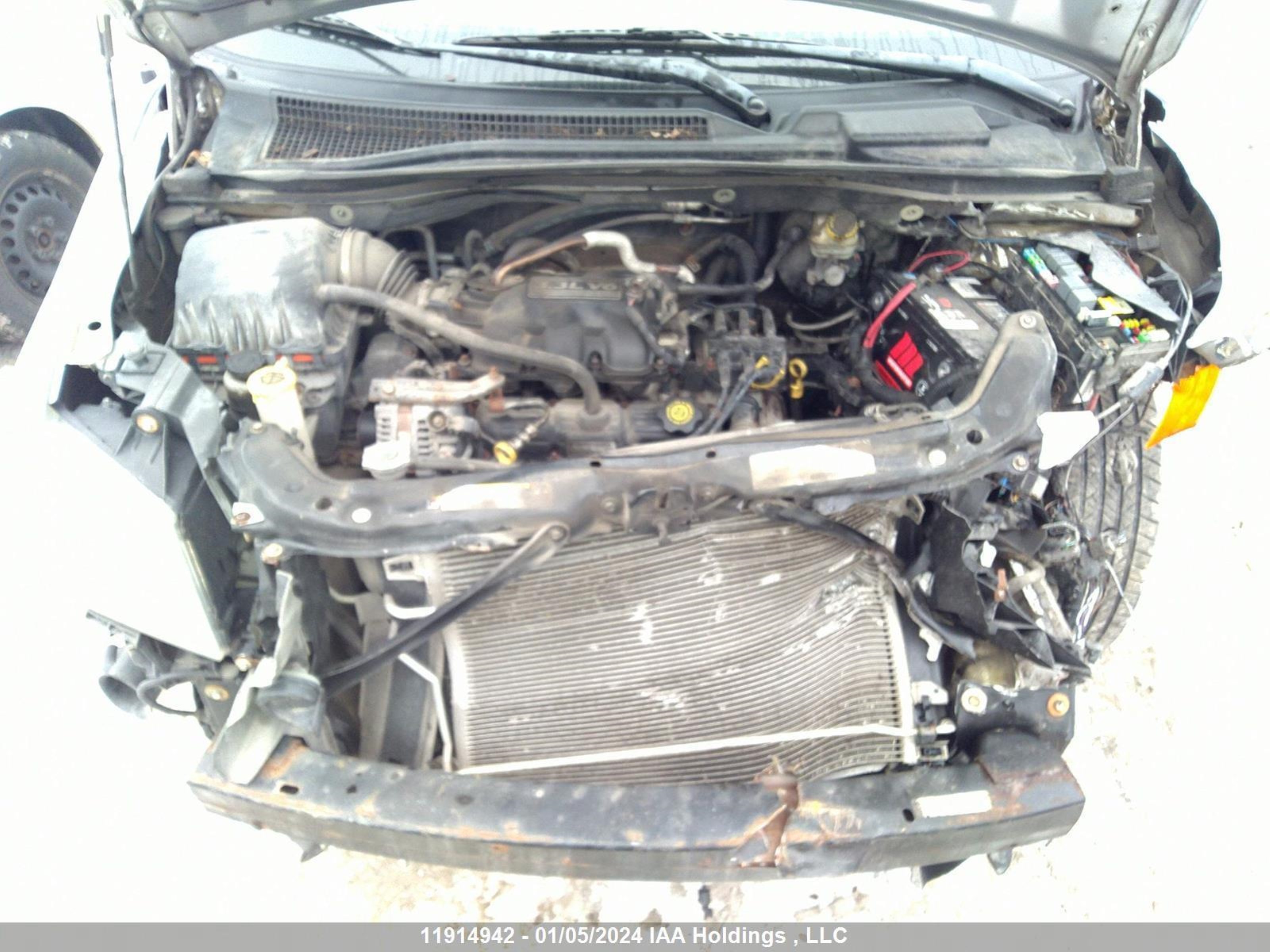 Photo 9 VIN: 2D8HN44H68R785882 - DODGE CARAVAN 