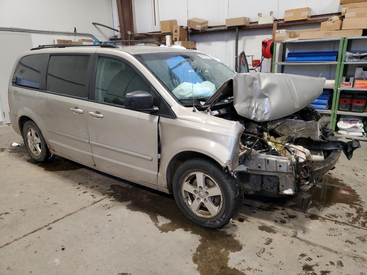 Photo 3 VIN: 2D8HN44H78R626028 - DODGE CARAVAN 