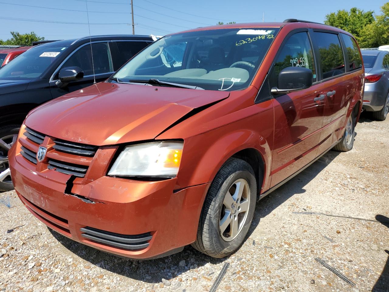 Photo 1 VIN: 2D8HN44H88R792624 - DODGE CARAVAN 