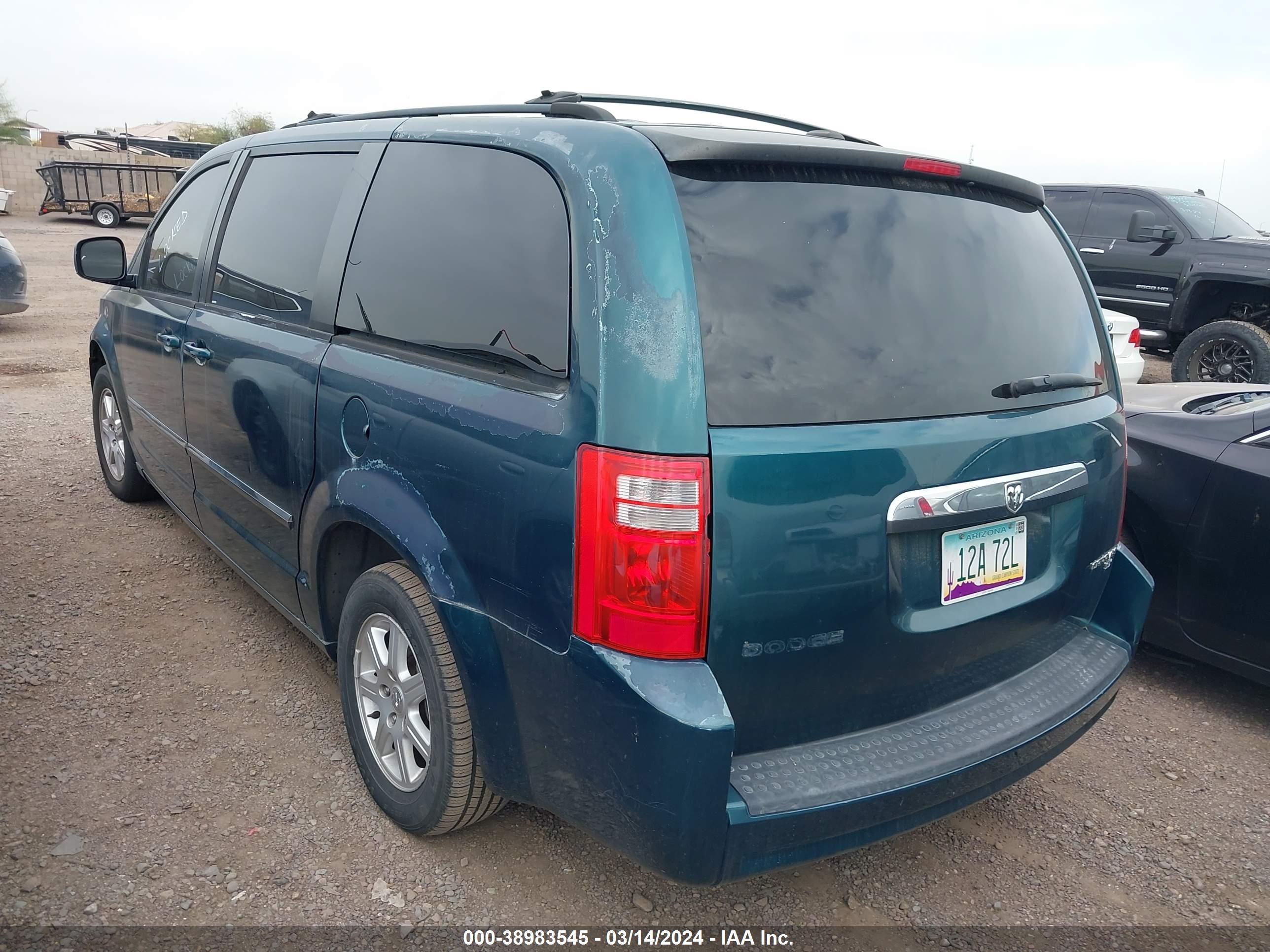 Photo 2 VIN: 2D8HN54129R680363 - DODGE CARAVAN 