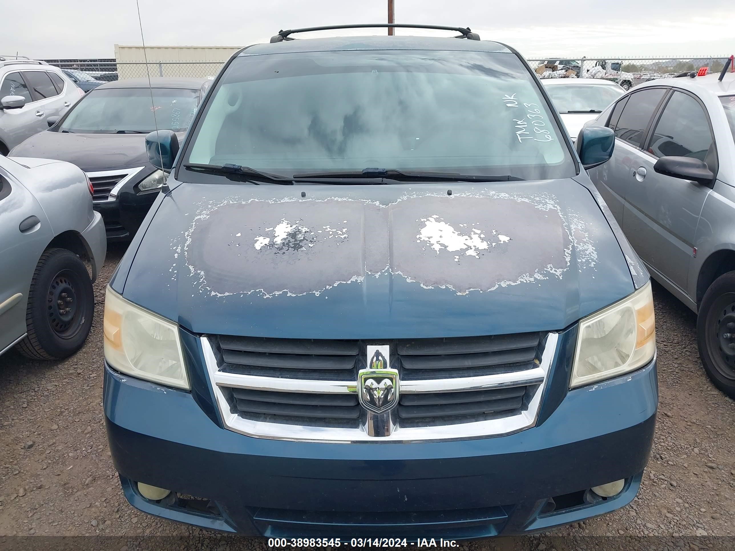 Photo 5 VIN: 2D8HN54129R680363 - DODGE CARAVAN 