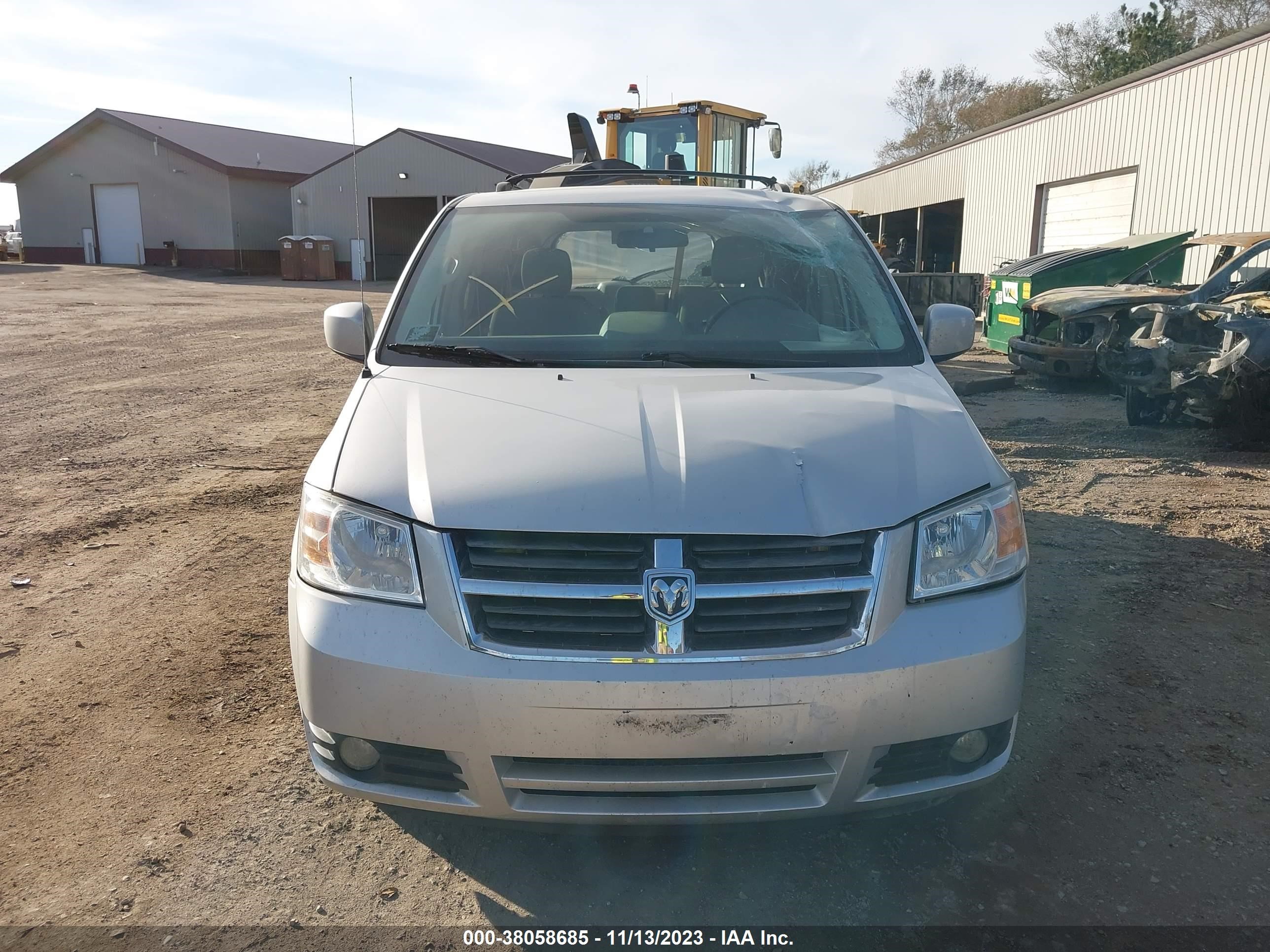 Photo 11 VIN: 2D8HN54179R577083 - DODGE CARAVAN 