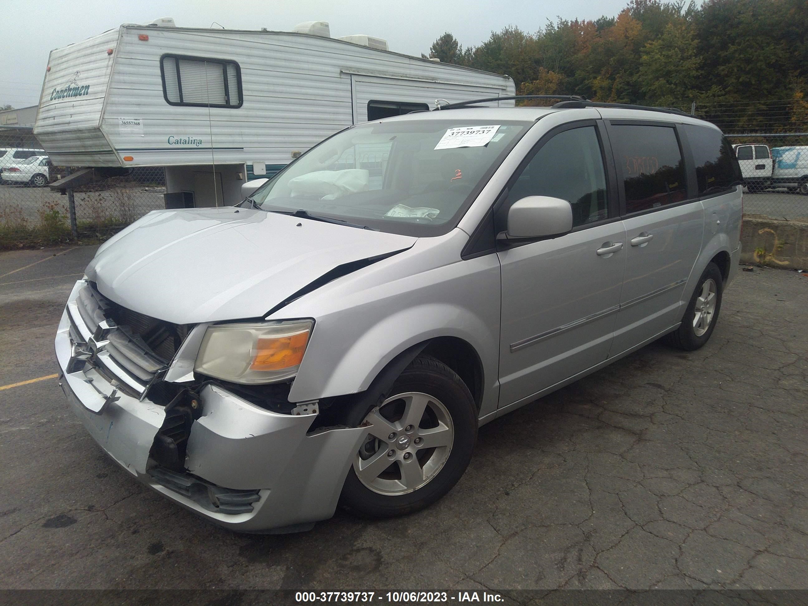 Photo 1 VIN: 2D8HN54189R628770 - DODGE CARAVAN 