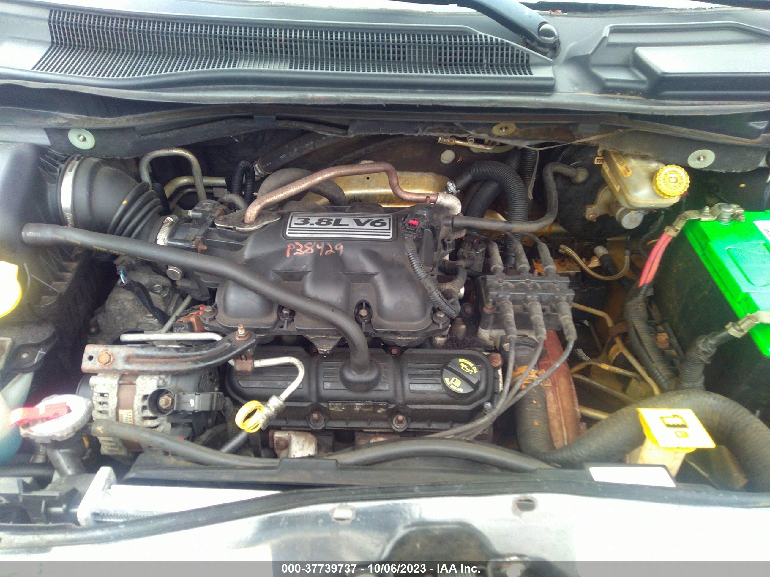 Photo 9 VIN: 2D8HN54189R628770 - DODGE CARAVAN 