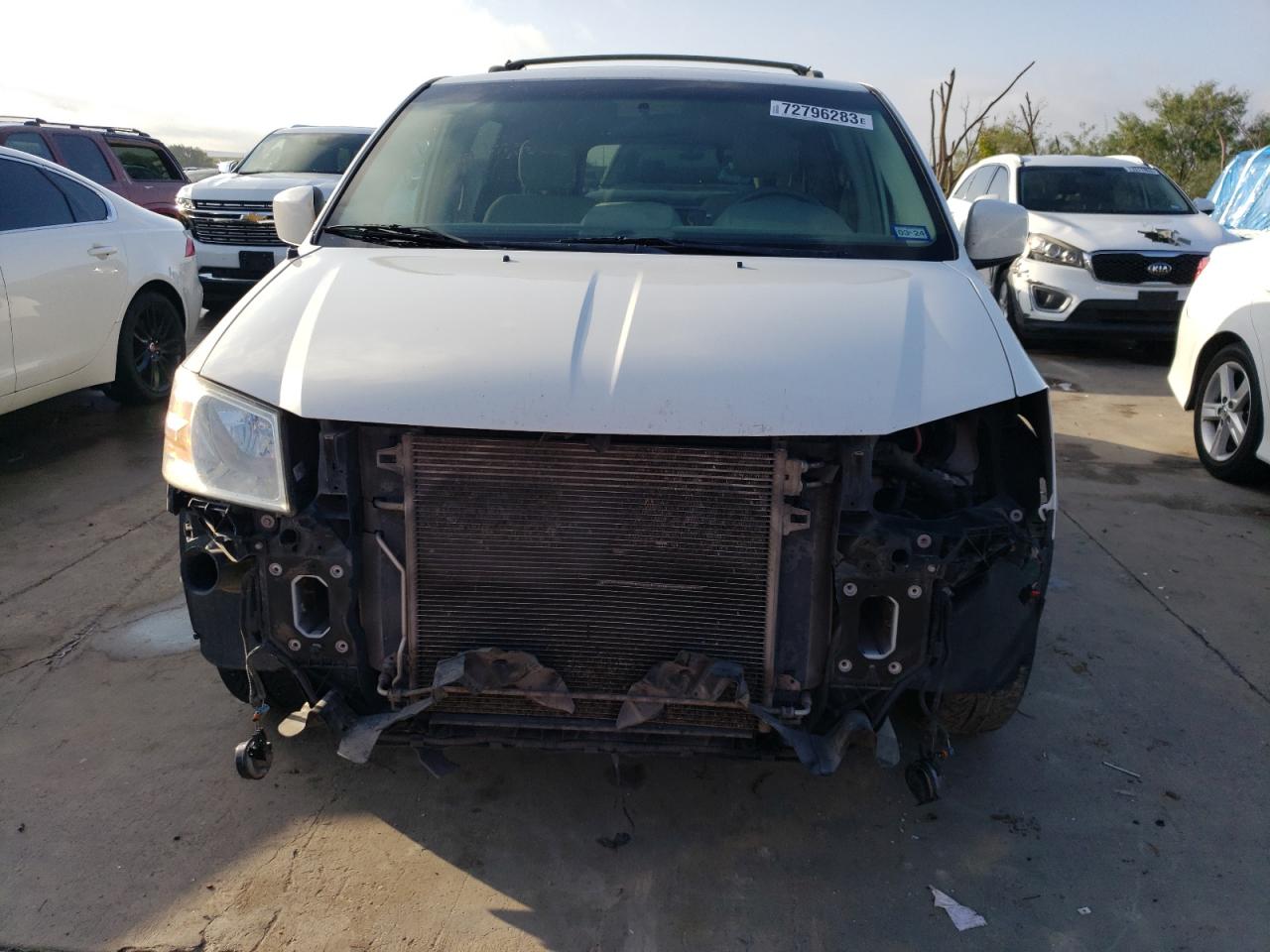 Photo 4 VIN: 2D8HN54199R602484 - DODGE CARAVAN 