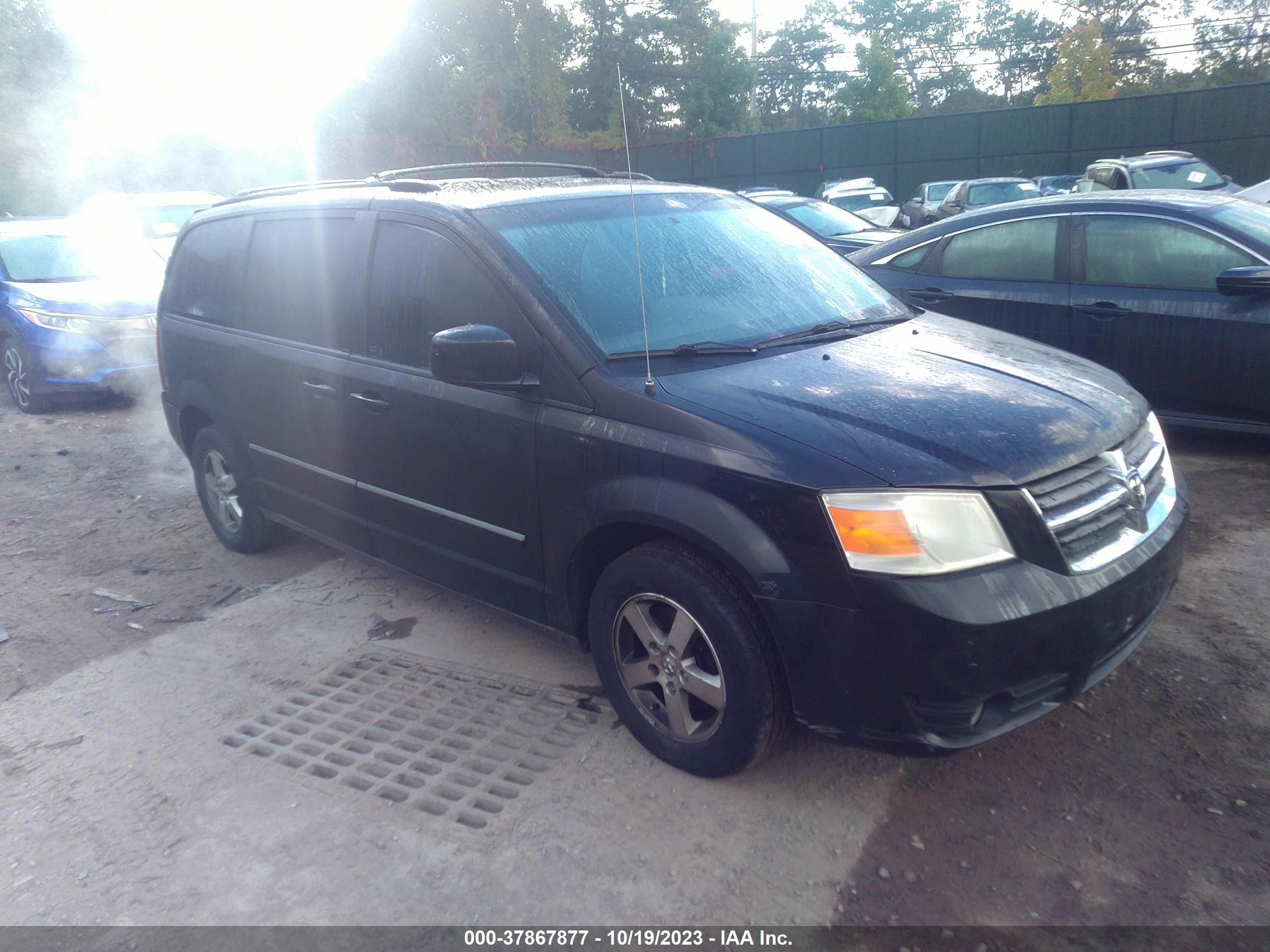 Photo 0 VIN: 2D8HN541X9R659423 - DODGE CARAVAN 