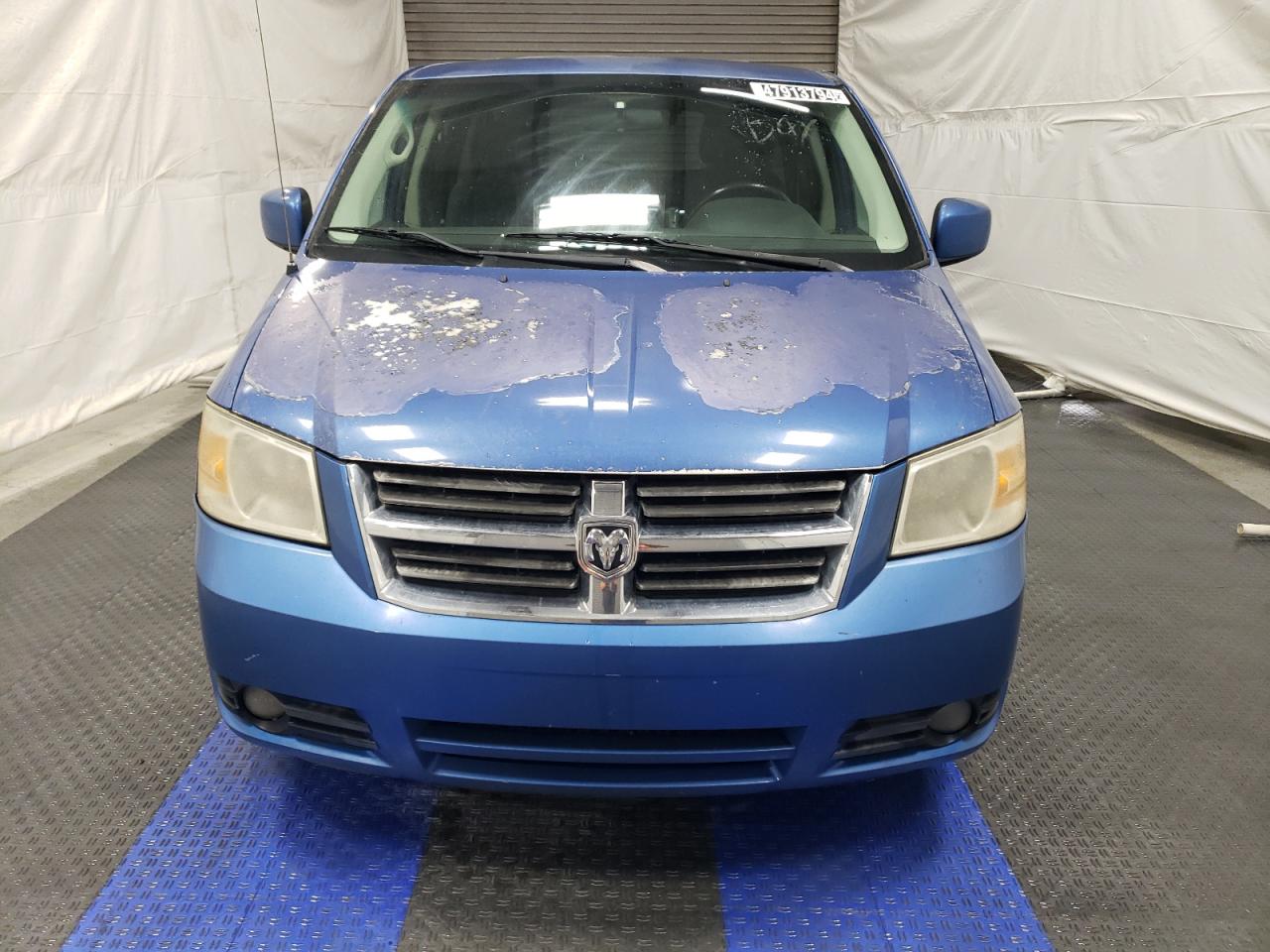 Photo 4 VIN: 2D8HN54P48R694848 - DODGE CARAVAN 