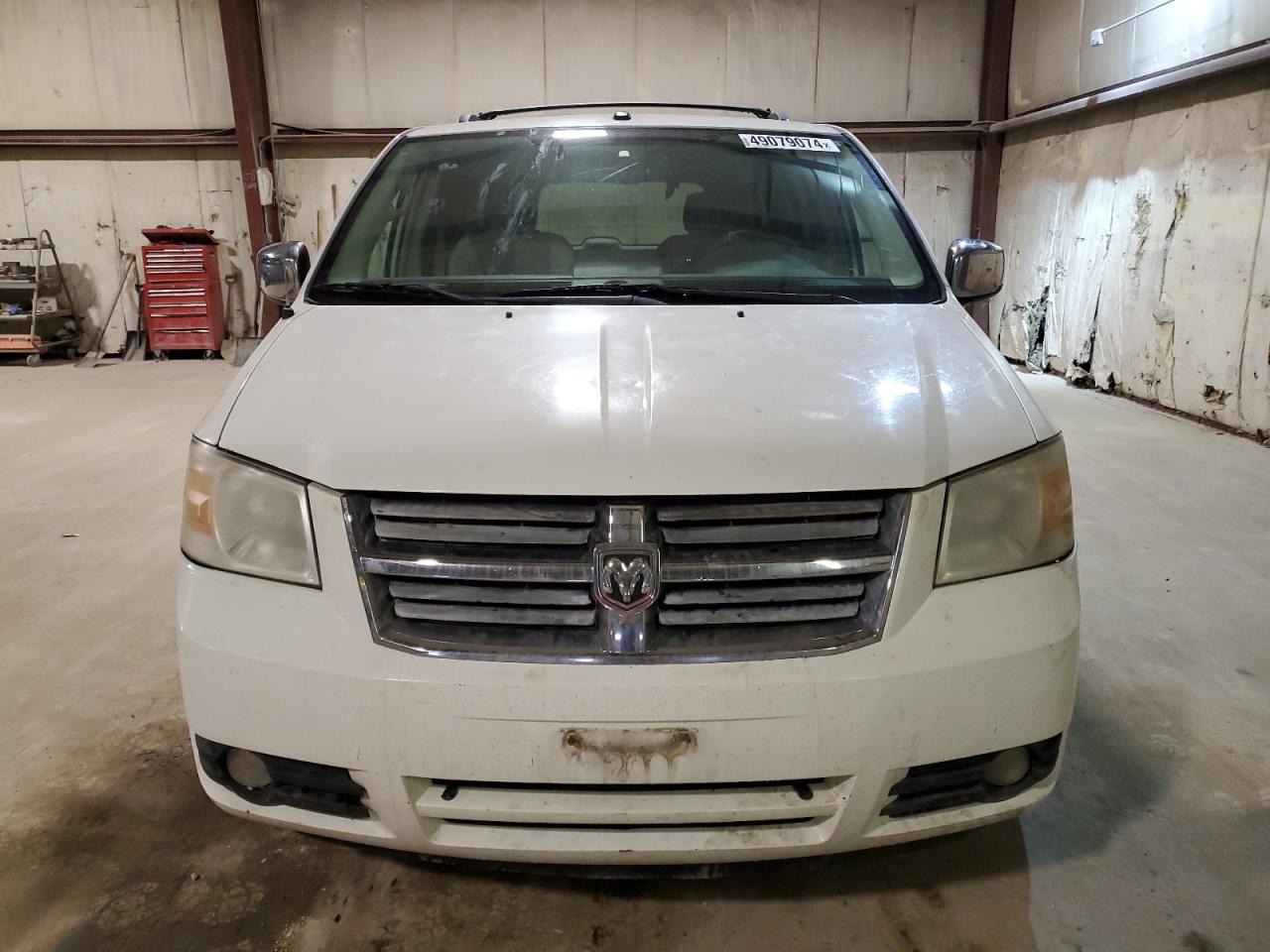 Photo 4 VIN: 2D8HN54X48R819573 - DODGE CARAVAN 