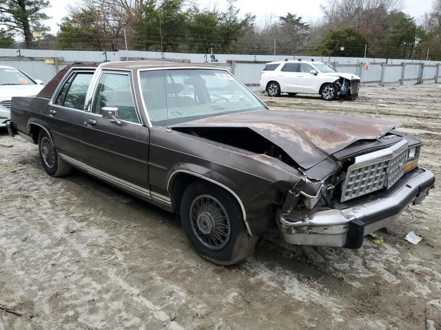 Photo 3 VIN: 2FABP43F2GX215358 - FORD LTD 