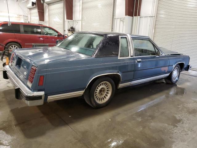 Photo 2 VIN: 2FABP71F2HX156902 - FORD CROWN VICT 