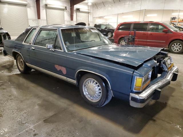 Photo 3 VIN: 2FABP71F2HX156902 - FORD CROWN VICT 