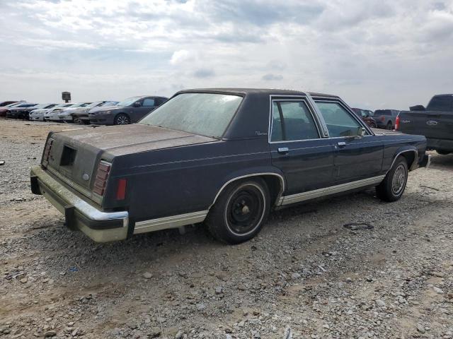 Photo 2 VIN: 2FABP73F9HX140550 - FORD CROWN VICT 