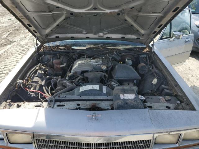 Photo 10 VIN: 2FABP74F6JX214608 - FORD CROWN VIC 