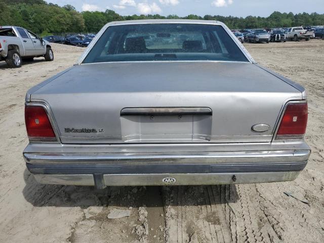 Photo 5 VIN: 2FABP74F6JX214608 - FORD CROWN VIC 