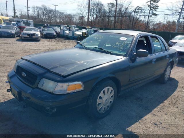 Photo 1 VIN: 2FABP7BV0BX105797 - FORD CROWN VICTORIA 