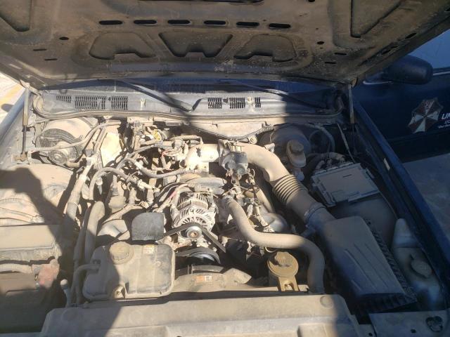 Photo 6 VIN: 2FABP7BV0BX167863 - FORD CROWN VICT 