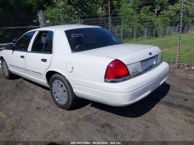 Photo 2 VIN: 2FABP7BV1AX146339 - FORD CROWN VICTORIA 