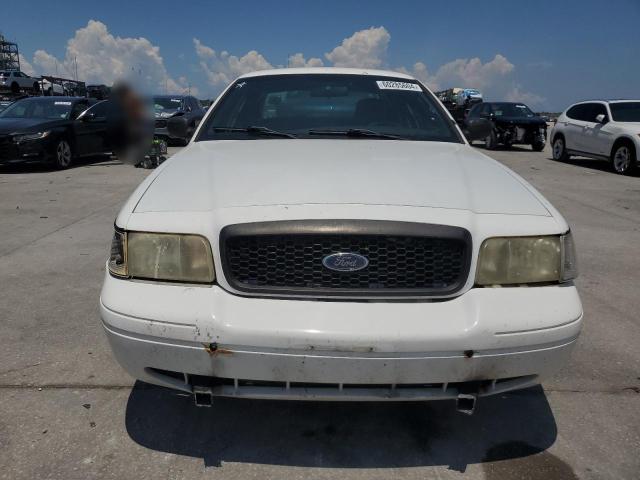 Photo 4 VIN: 2FABP7BV2AX109879 - FORD CROWN VIC 