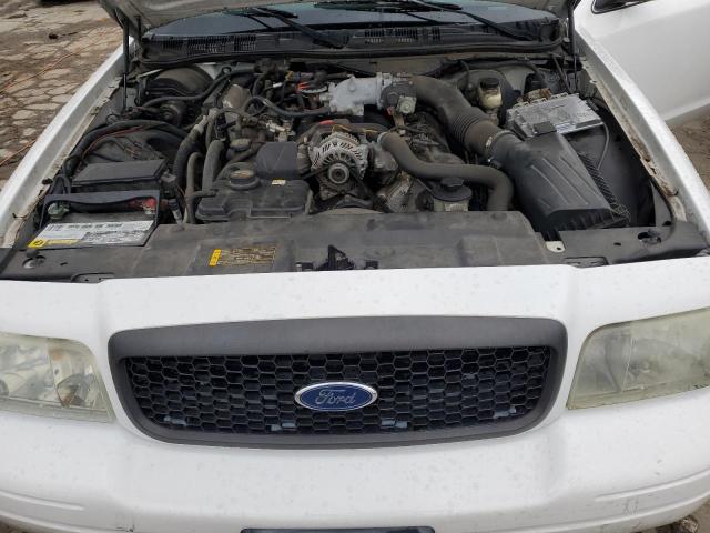 Photo 10 VIN: 2FABP7BV2BX108510 - FORD CROWN VIC 