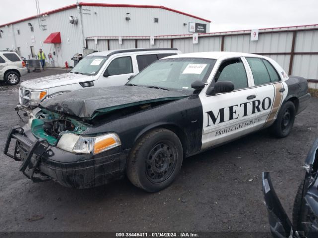 Photo 1 VIN: 2FABP7BV2BX116882 - FORD CROWN VICTORIA 