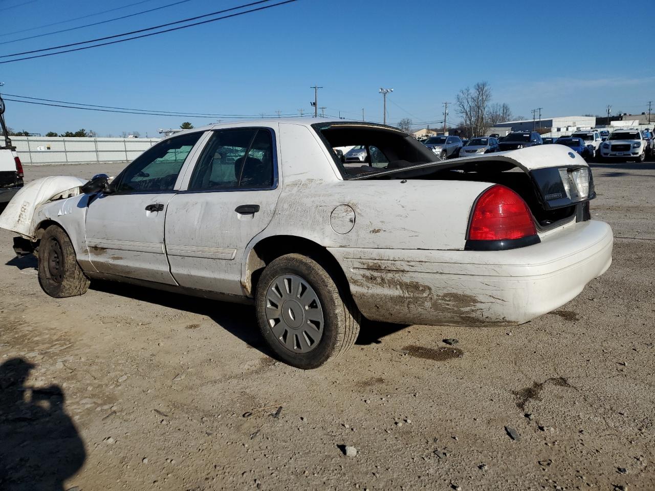 Photo 1 VIN: 2FABP7BV3AX137884 - FORD CROWN VICTORIA 