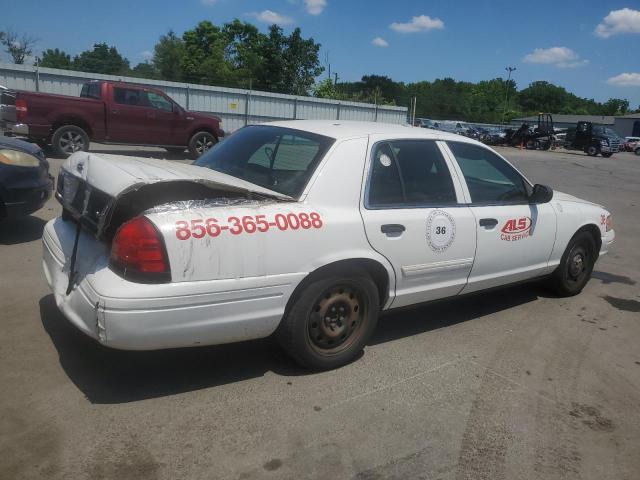 Photo 2 VIN: 2FABP7BV4BX158163 - FORD CROWN VIC 